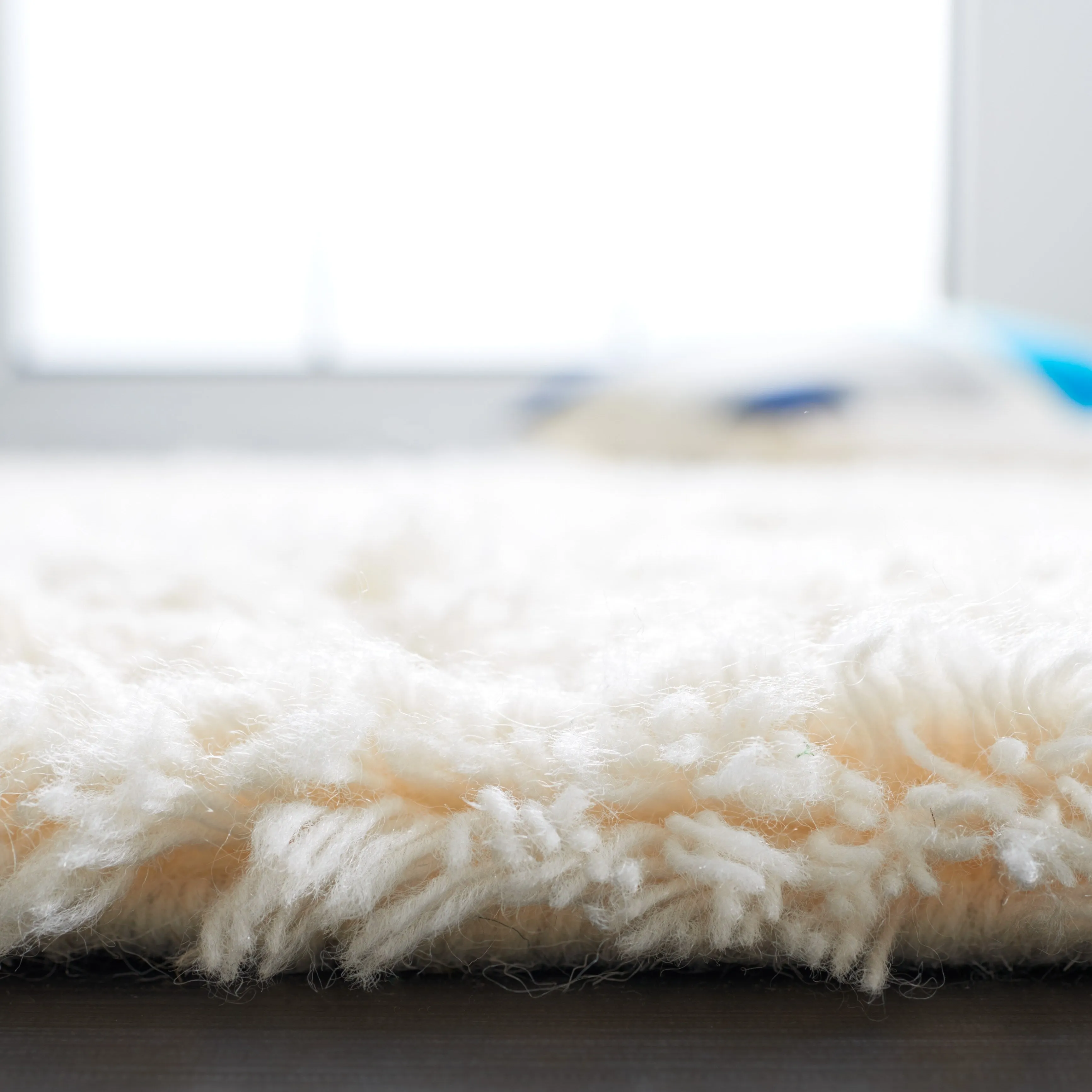 SAFAVIEH Handmade Casablanca Shag Edle Solid Wool Rug