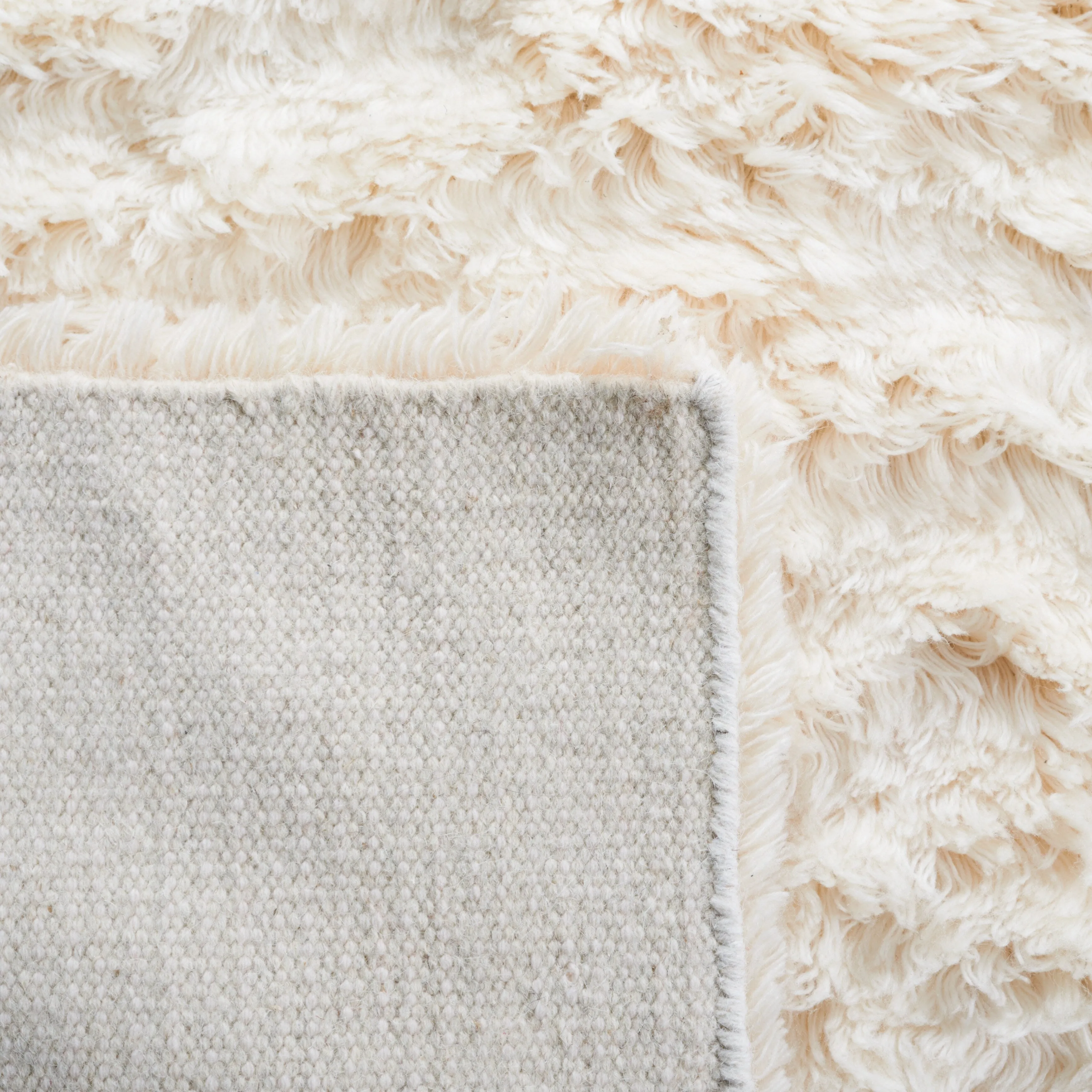 SAFAVIEH Handmade Casablanca Shag Edle Solid Wool Rug