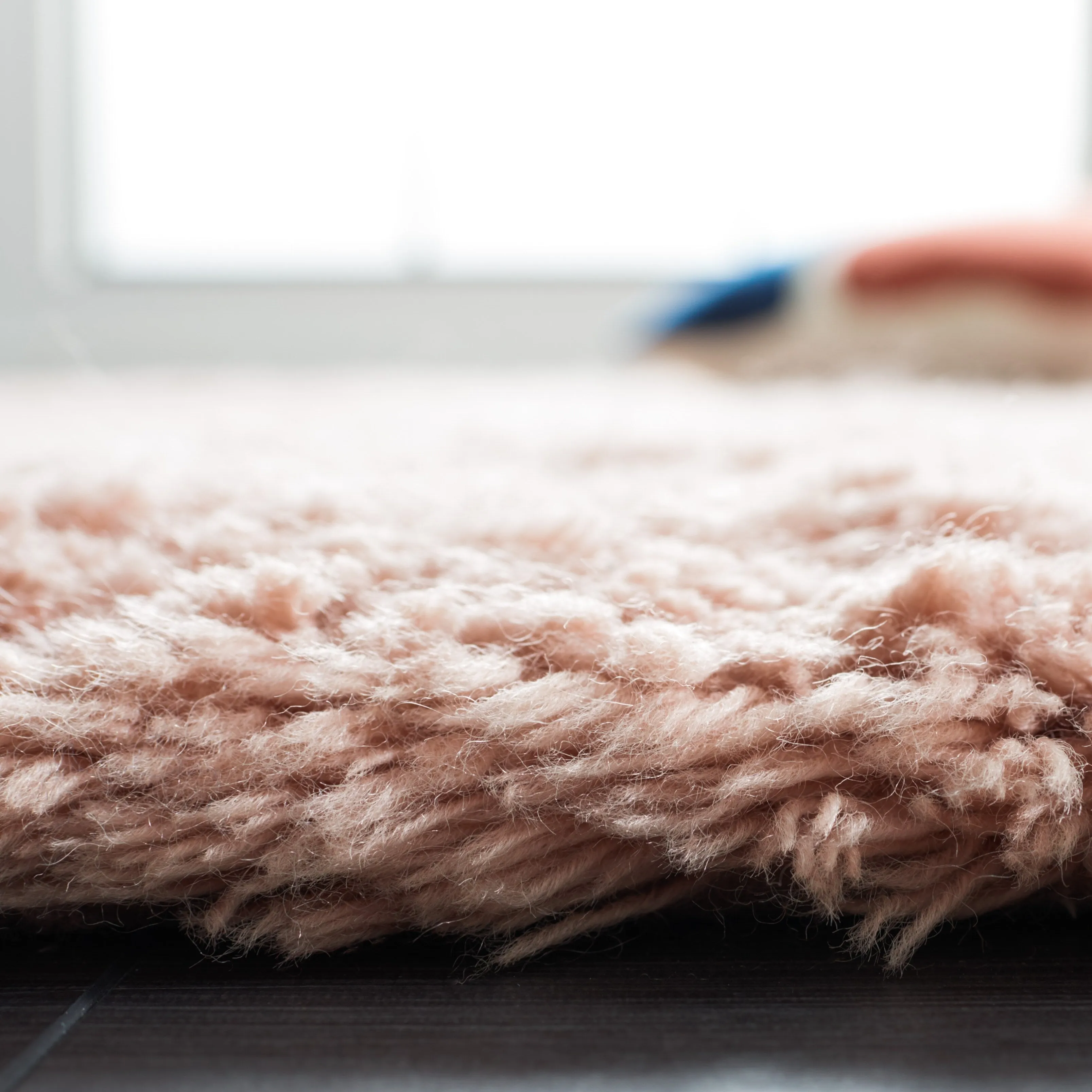 SAFAVIEH Handmade Casablanca Shag Edle Solid Wool Rug