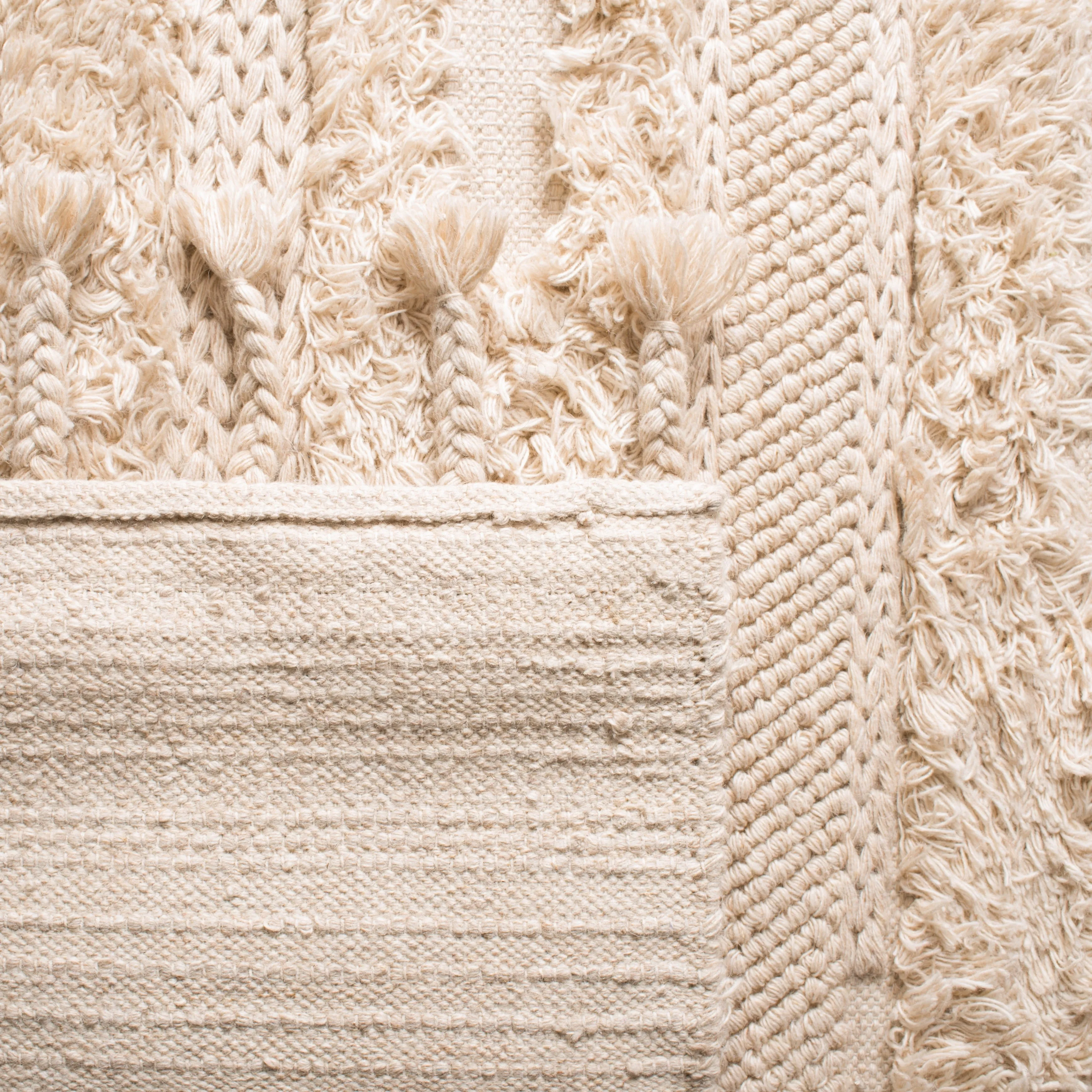 SAFAVIEH Handmade Casablanca Sofja Shag Textured Moroccan Wool Area