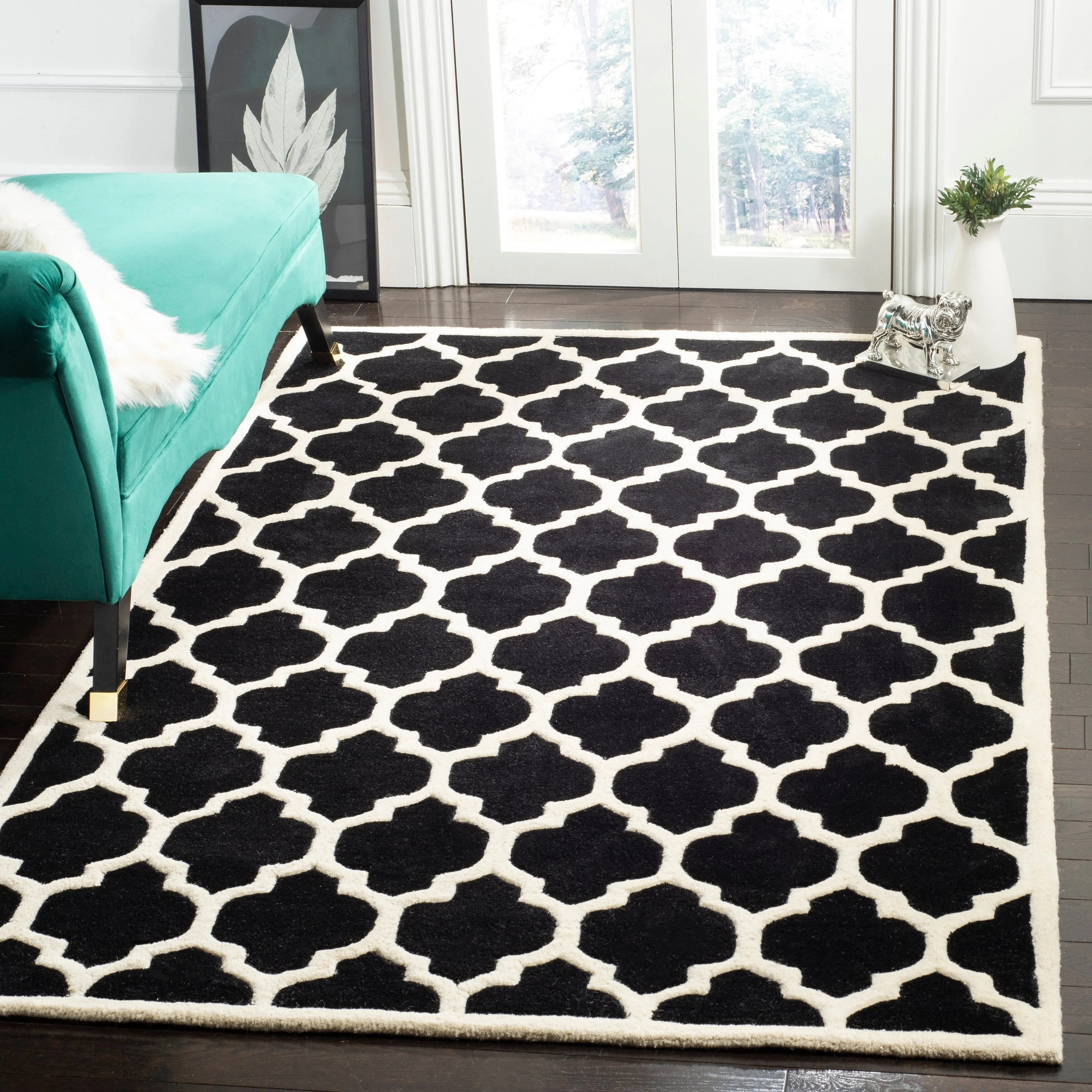SAFAVIEH Handmade Chatham Antoanela Modern Moroccan Wool Rug