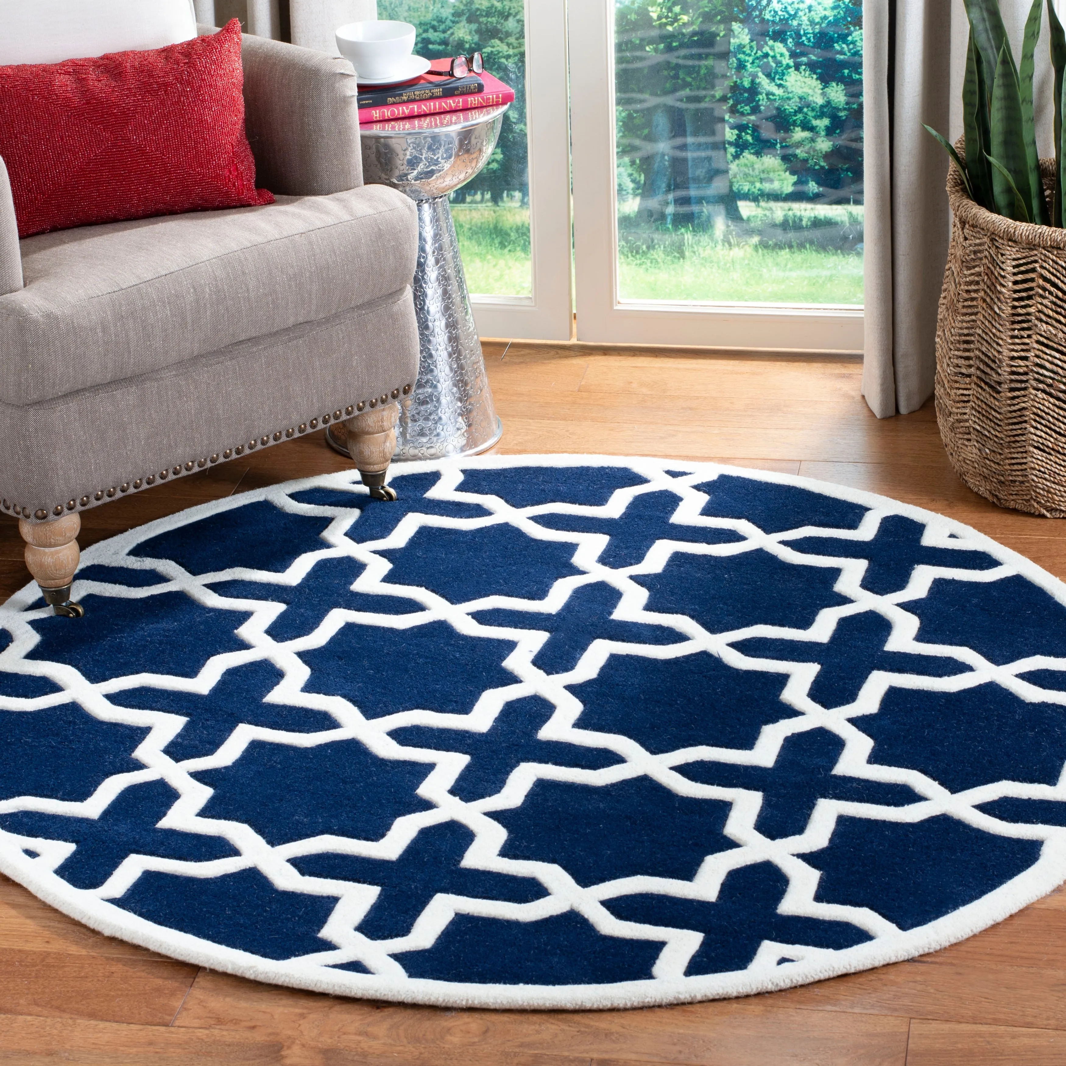 SAFAVIEH Handmade Chatham Begie Modern Moroccan Wool Rug