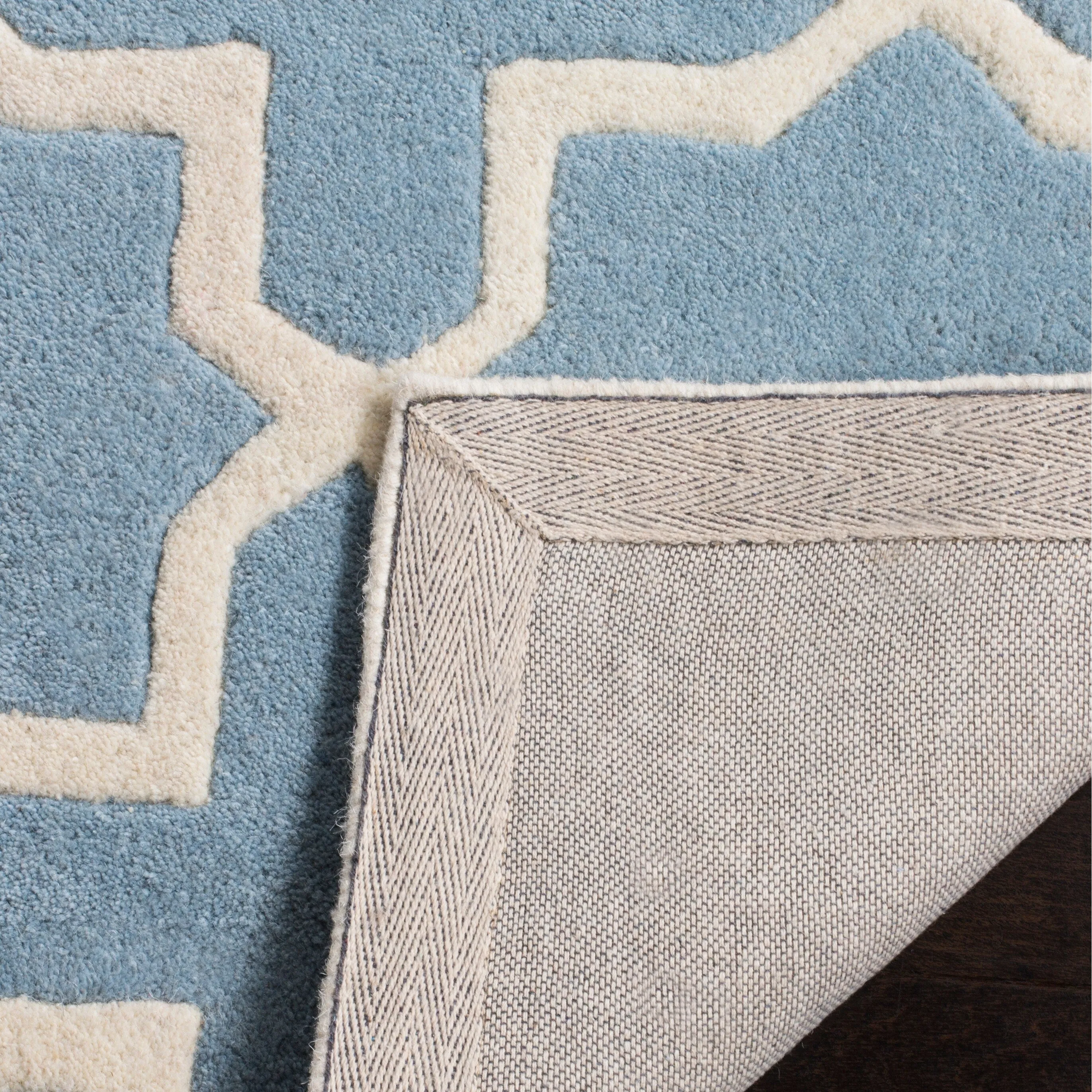 SAFAVIEH Handmade Chatham Begie Modern Moroccan Wool Rug