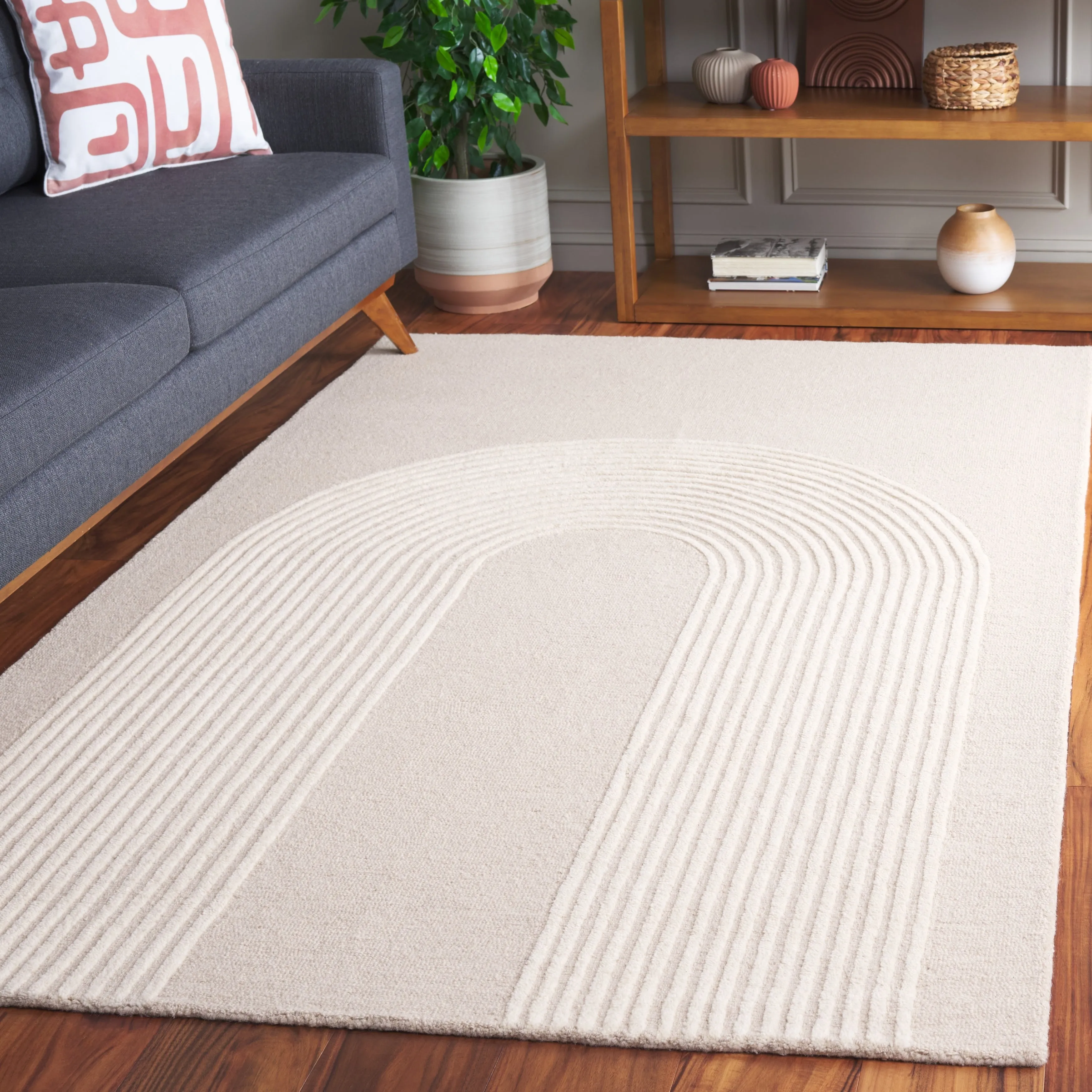 SAFAVIEH Handmade Ebony Evrim Modern & Contemporary Wool Rug