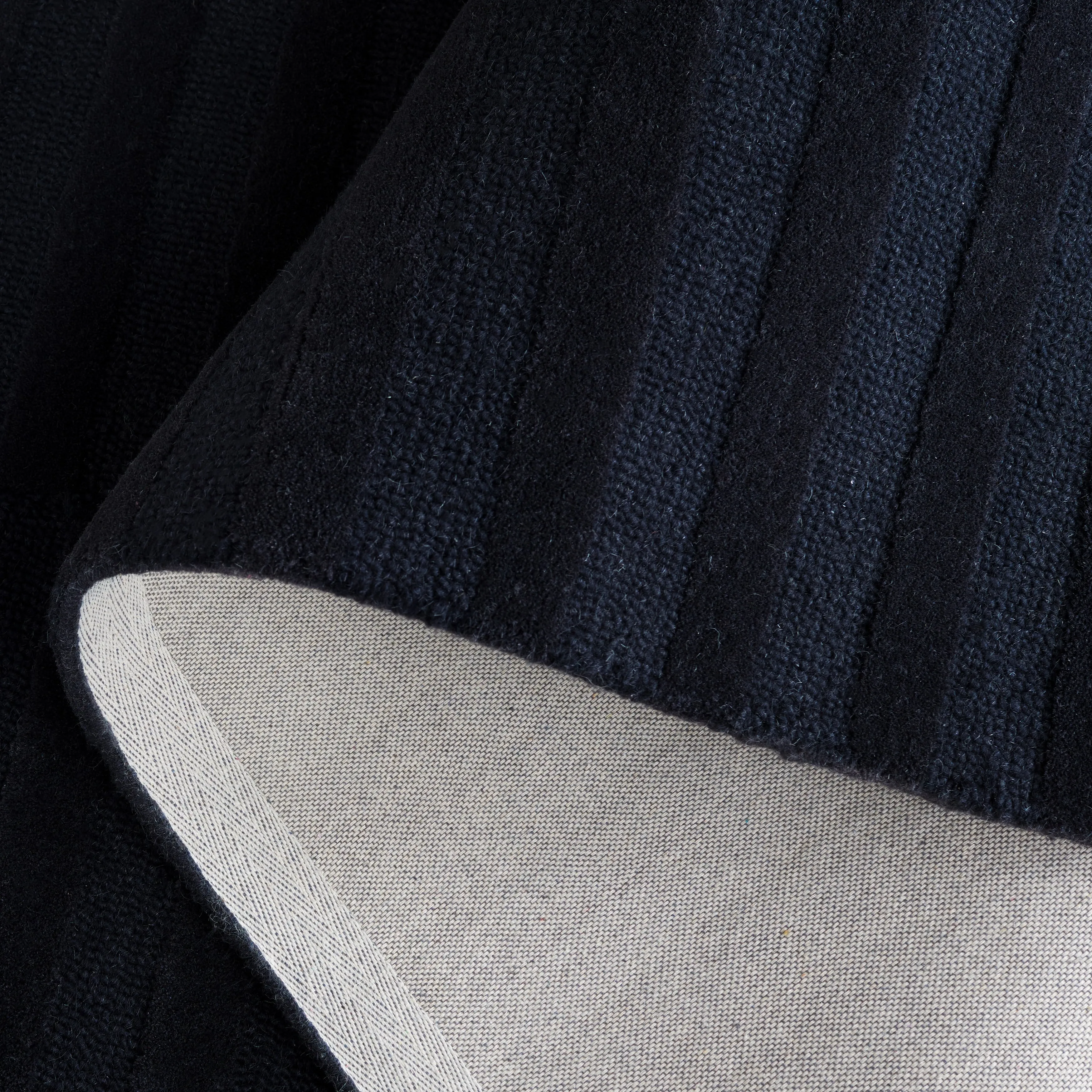 SAFAVIEH Handmade Ebony Floortje Contemporary Wool Rug