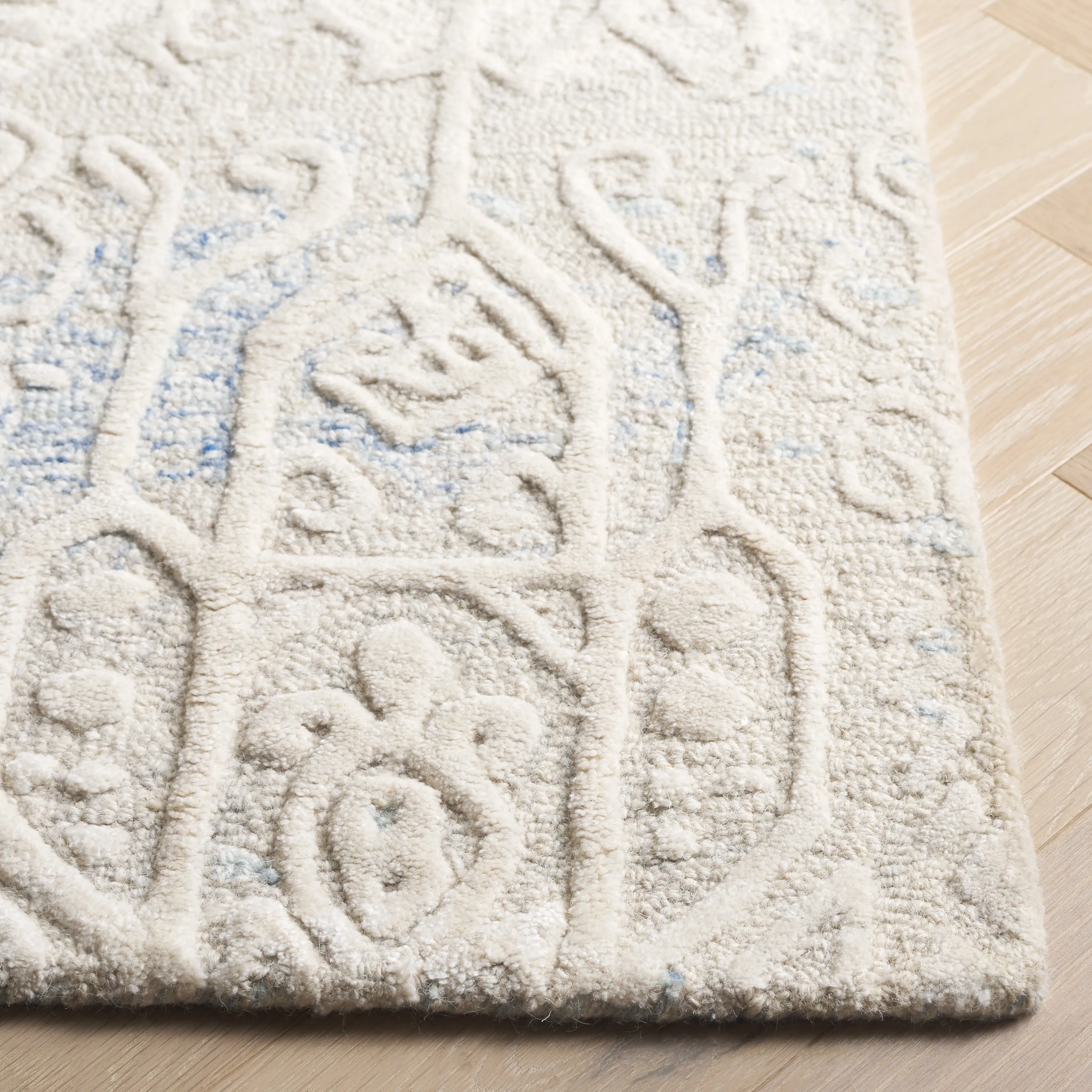 SAFAVIEH Handmade Ebony Marusa Modern & Contemporary Wool Rug