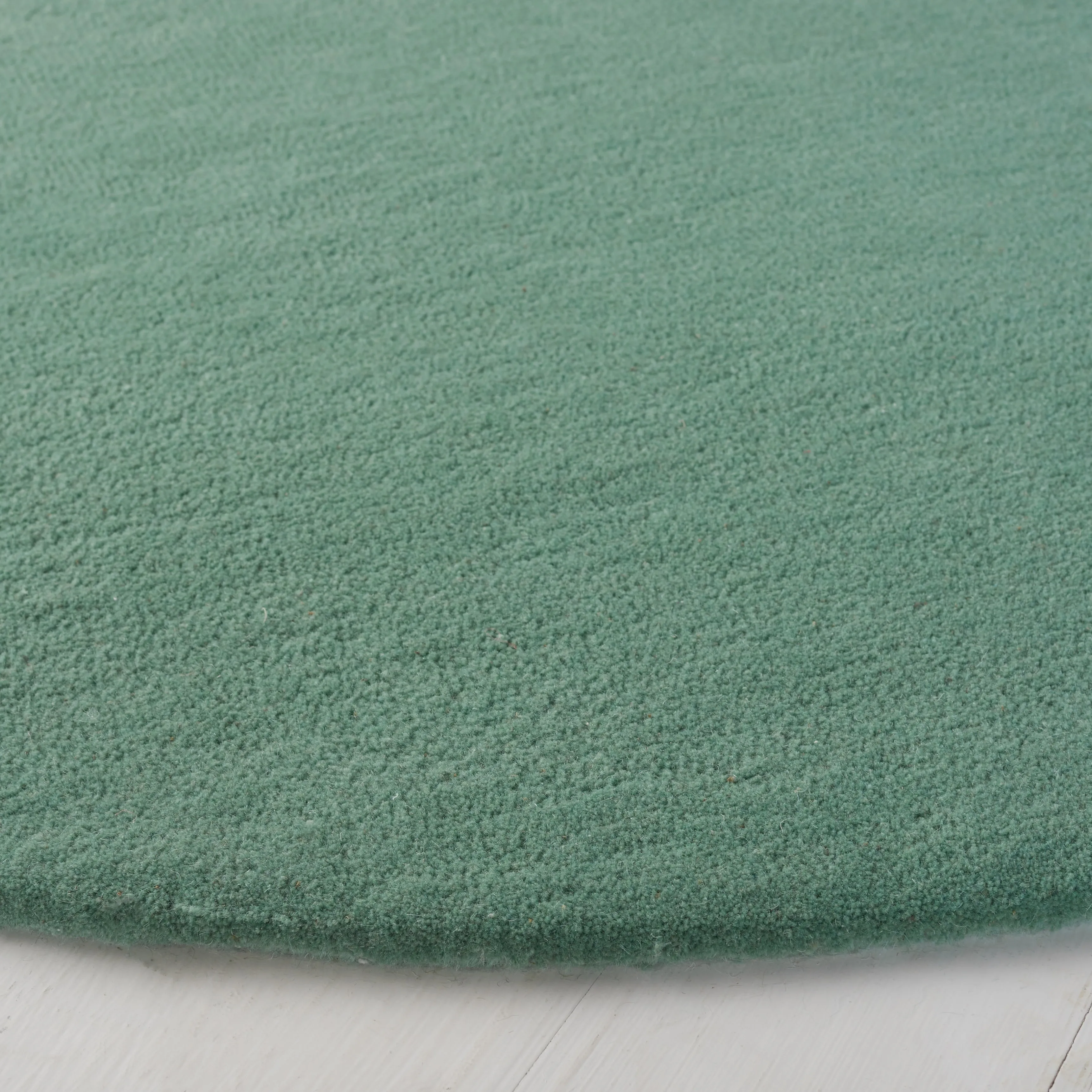SAFAVIEH Handmade Fifth Avenue Biba Solid New Zealand Wool