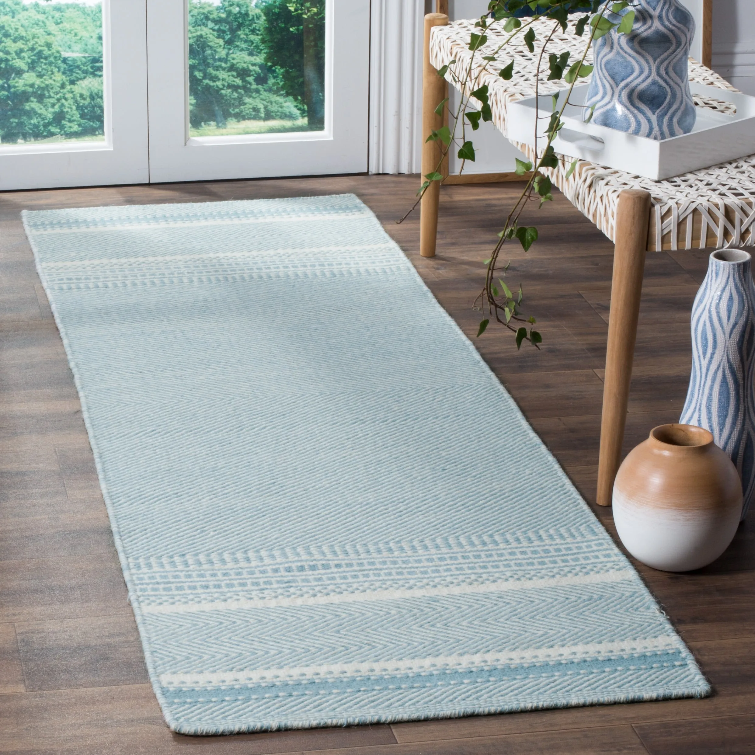 SAFAVIEH Handmade Flatweave Kilim Manrica Wool Rug