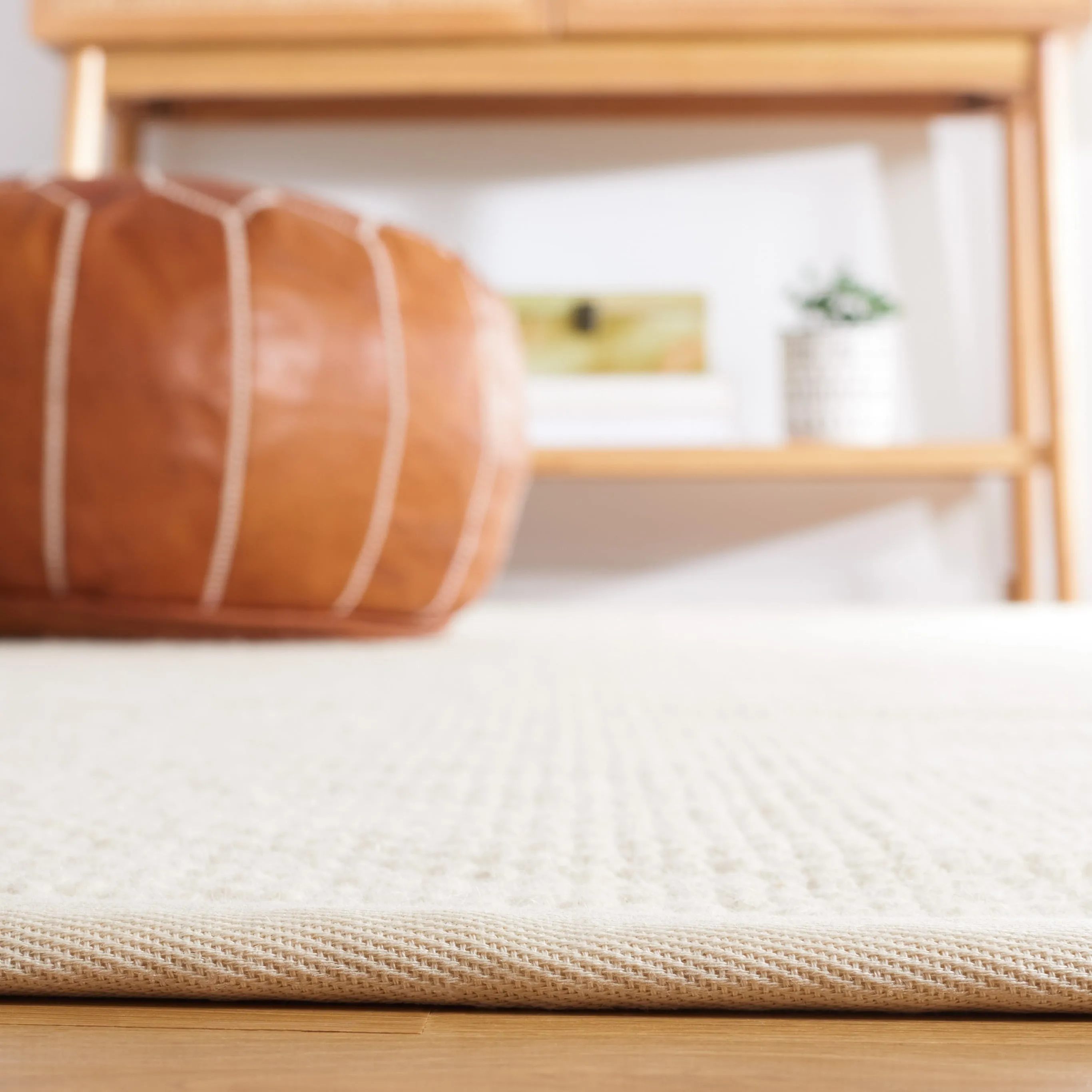 SAFAVIEH Handmade Flatweave Natural Fiber Charlee Wool/ Jute Rug