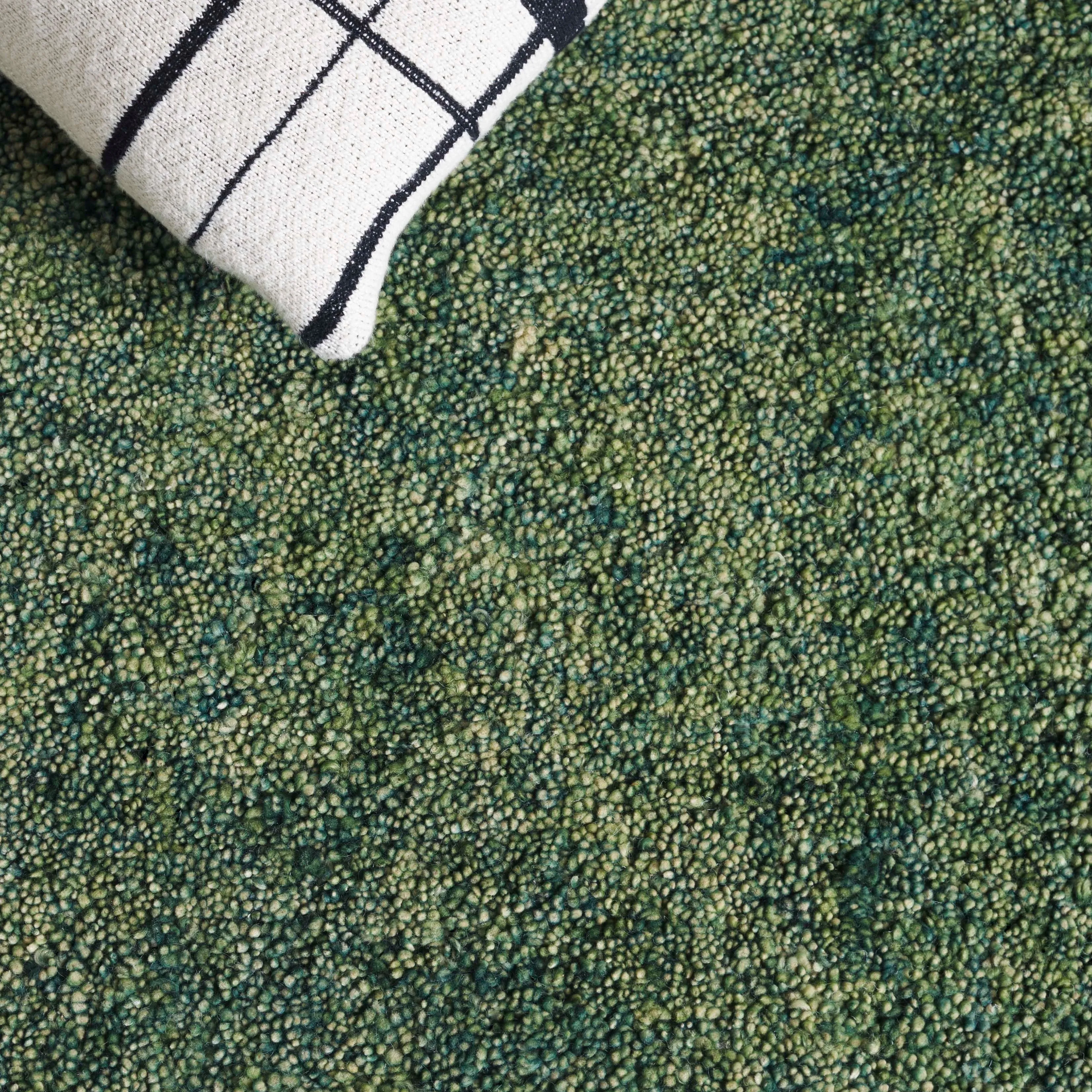 SAFAVIEH Handmade Gabbeh Andrina Wool Rug