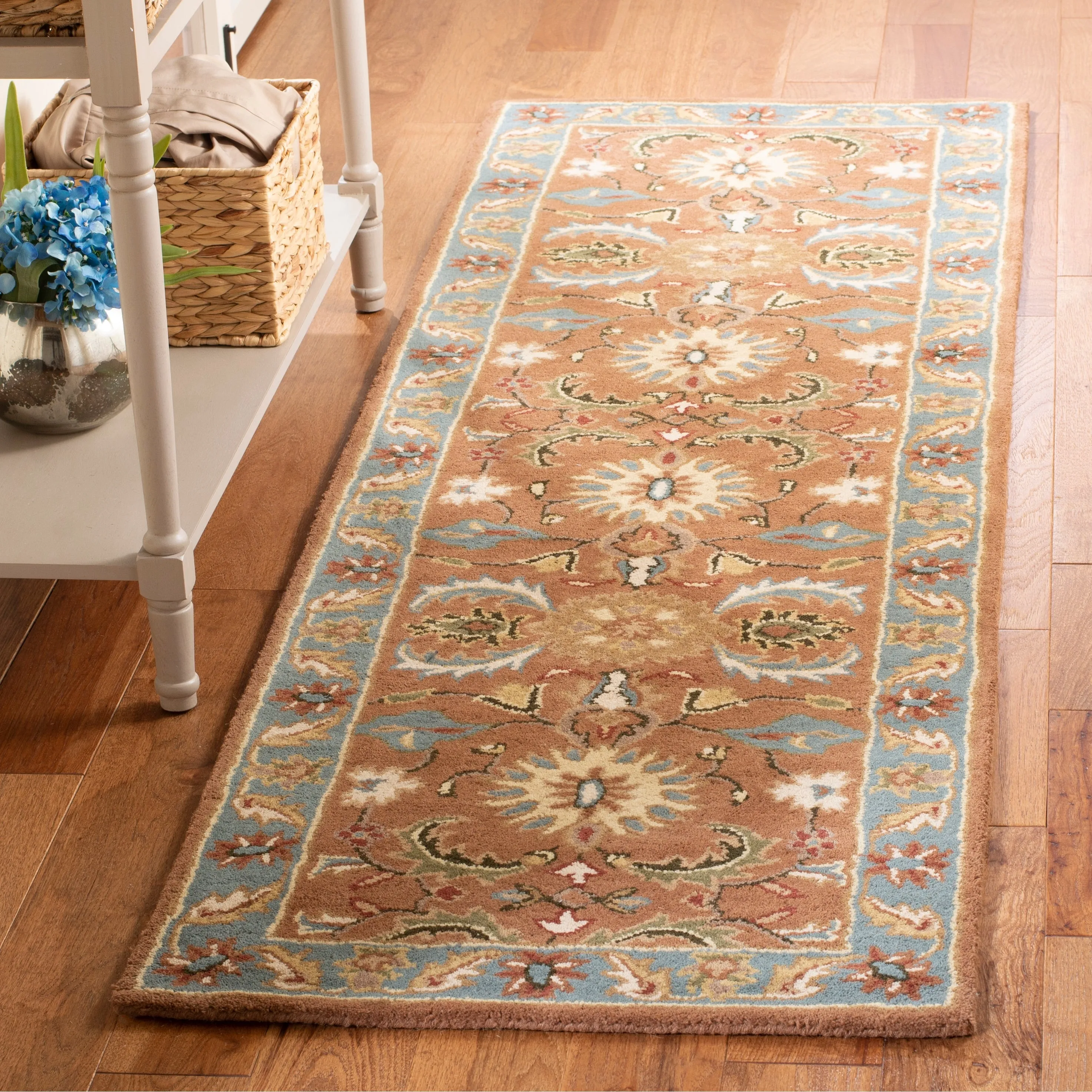 SAFAVIEH Handmade Heritage Topiary Signet Traditional Oriental Wool Rug