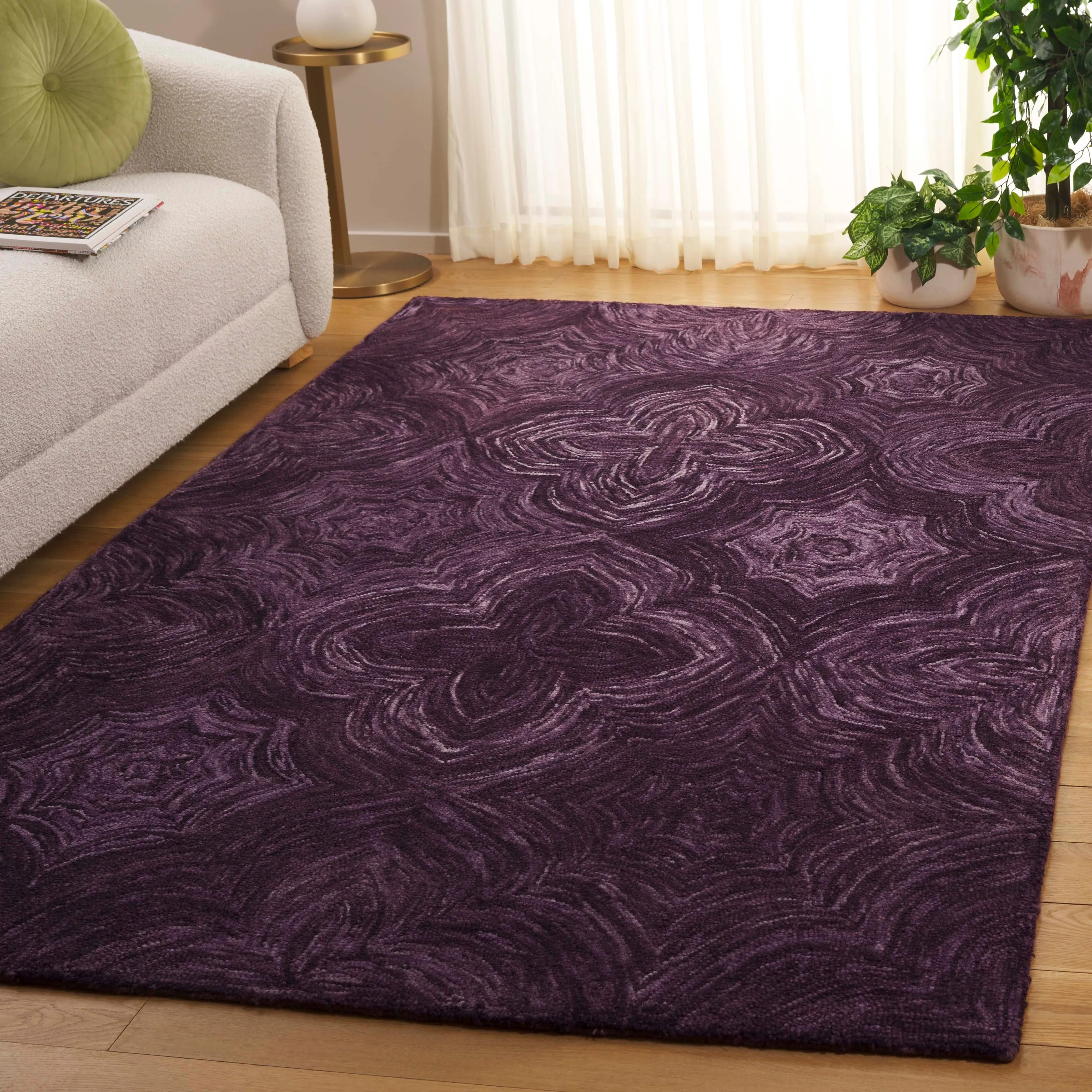 SAFAVIEH Handmade Ikat Jerina Modern & Contemporary Wool Rug