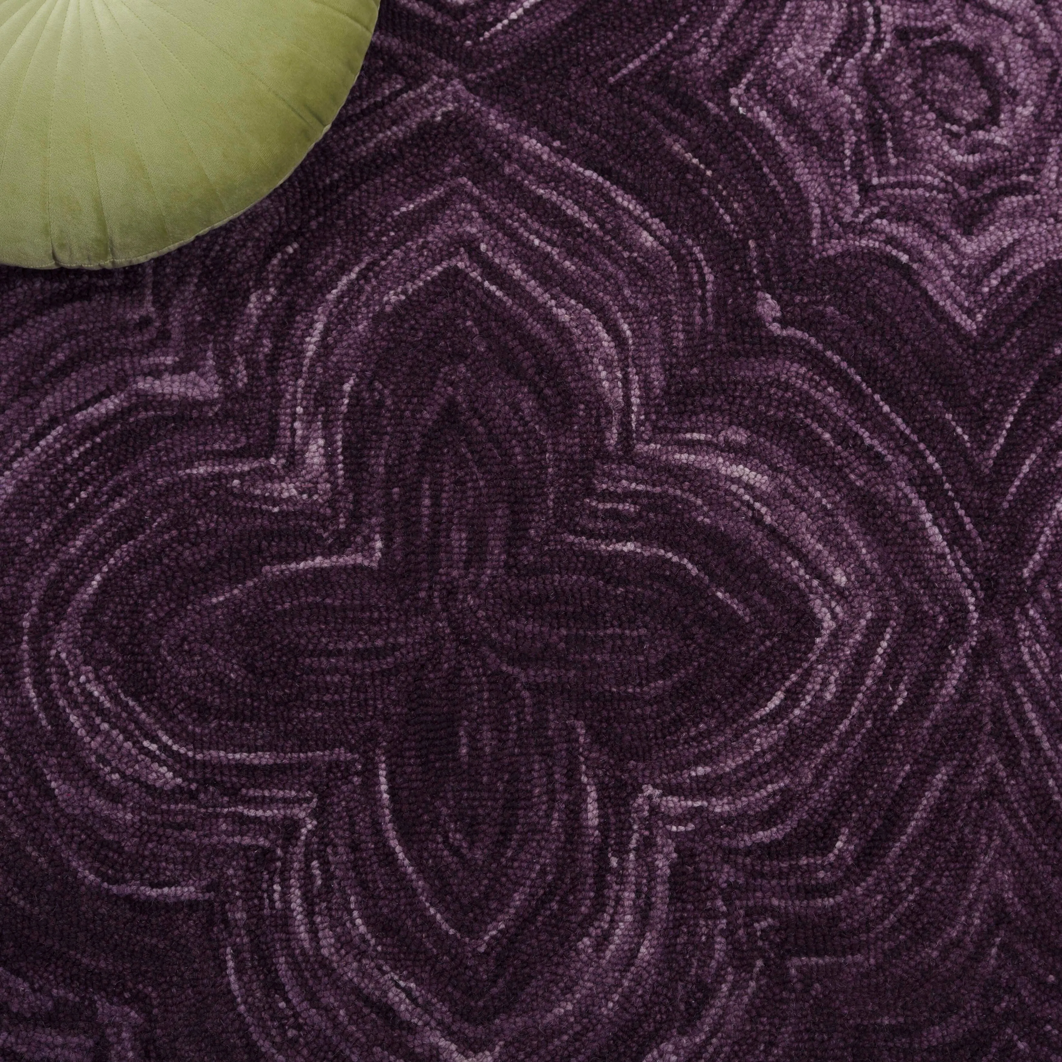 SAFAVIEH Handmade Ikat Jerina Modern & Contemporary Wool Rug
