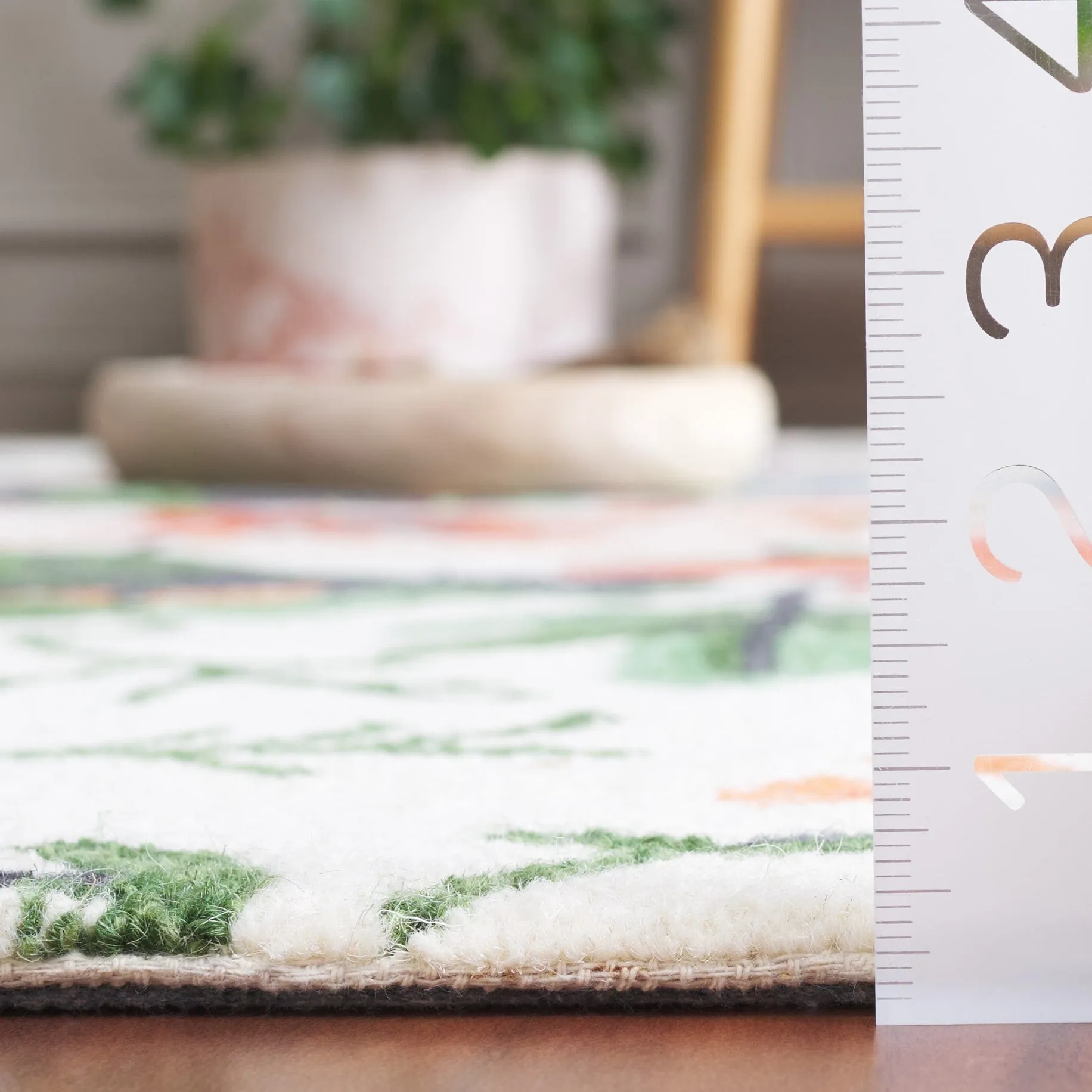 SAFAVIEH Handmade Jardin Engeline Country Wool Rug