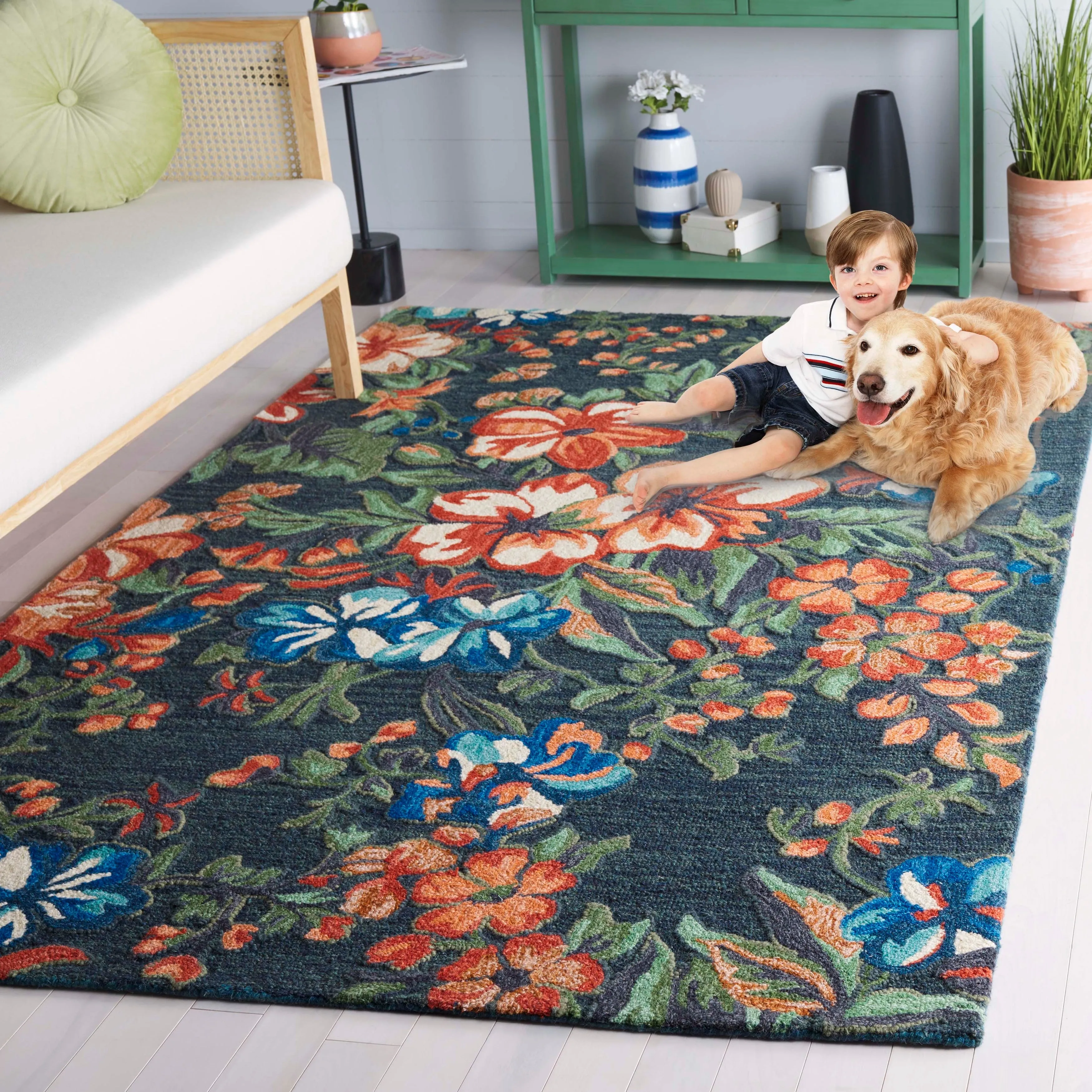 SAFAVIEH Handmade Jardin Engeline Country Wool Rug
