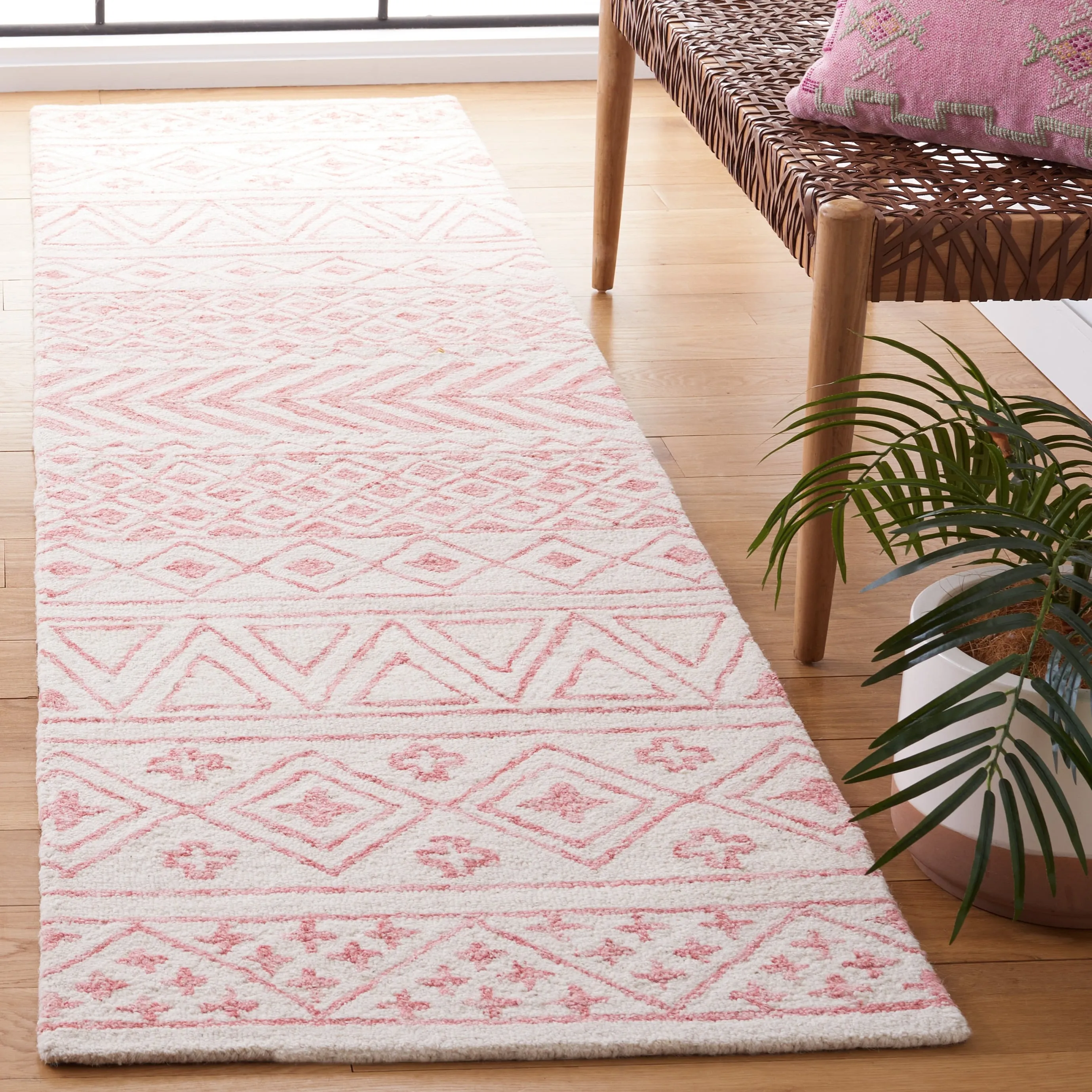SAFAVIEH Handmade Metro Heloise Moroccan Boho Wool Rug