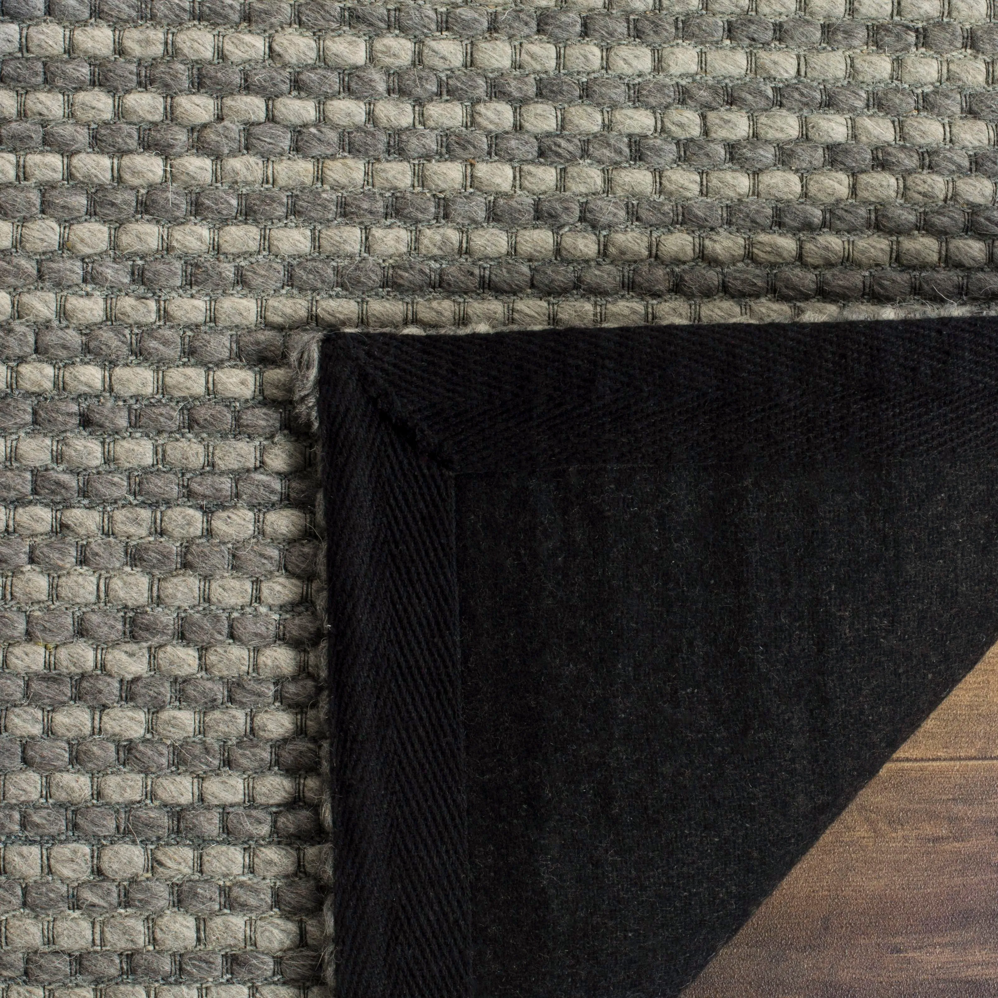SAFAVIEH Handmade Natura Gerrita Wool Area Rug