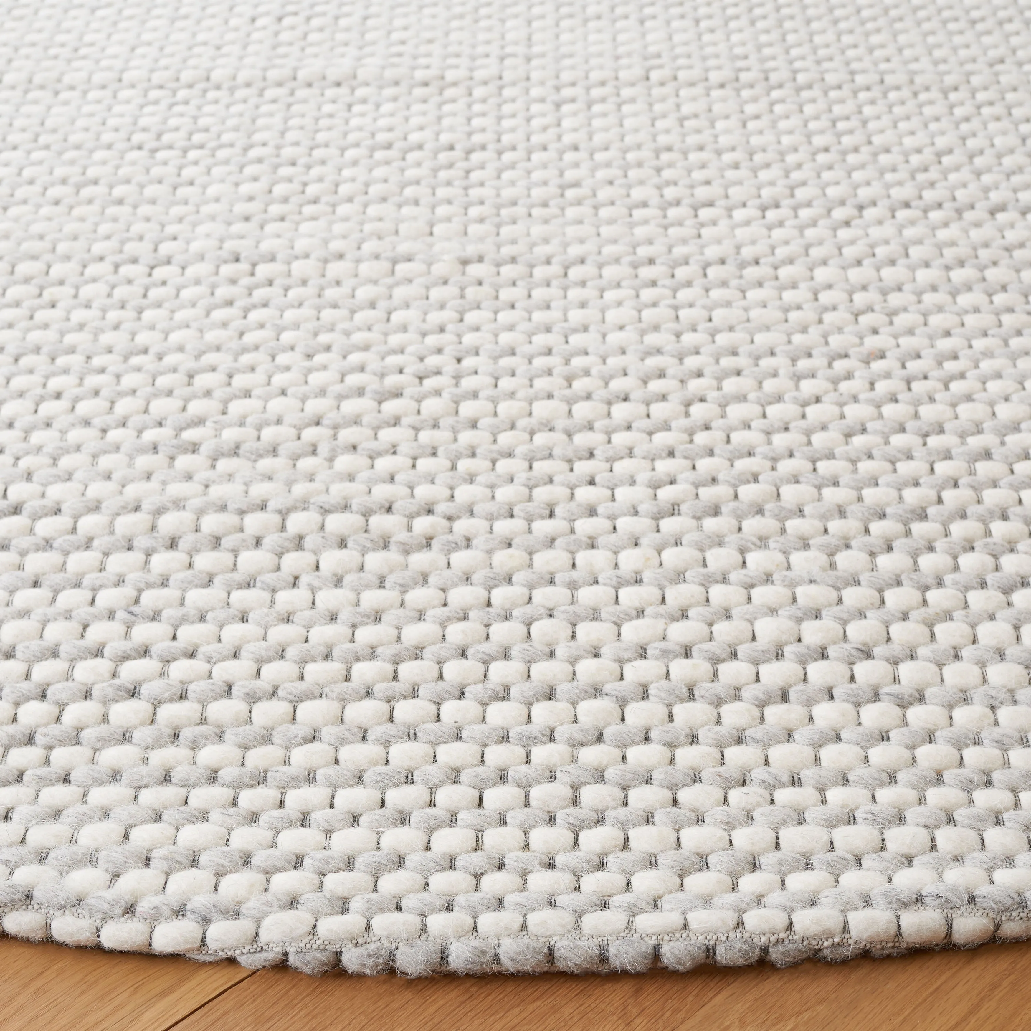 SAFAVIEH Handmade Natura Gerrita Wool Area Rug