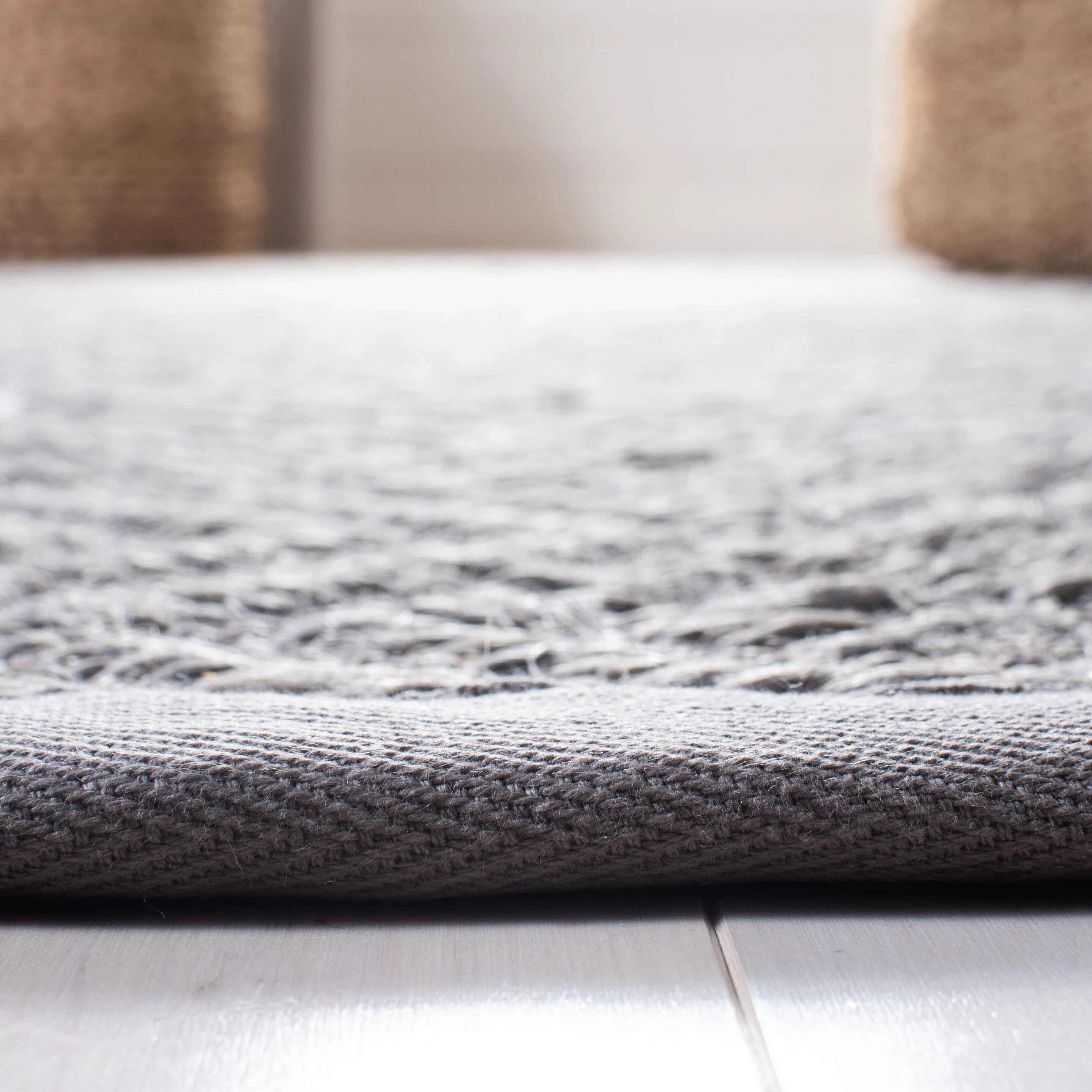 SAFAVIEH Handmade Natural Fiber Anabella Sisal Rug