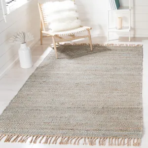 SAFAVIEH Handmade Natural Fiber Blagovesta Jute Fringe Rug