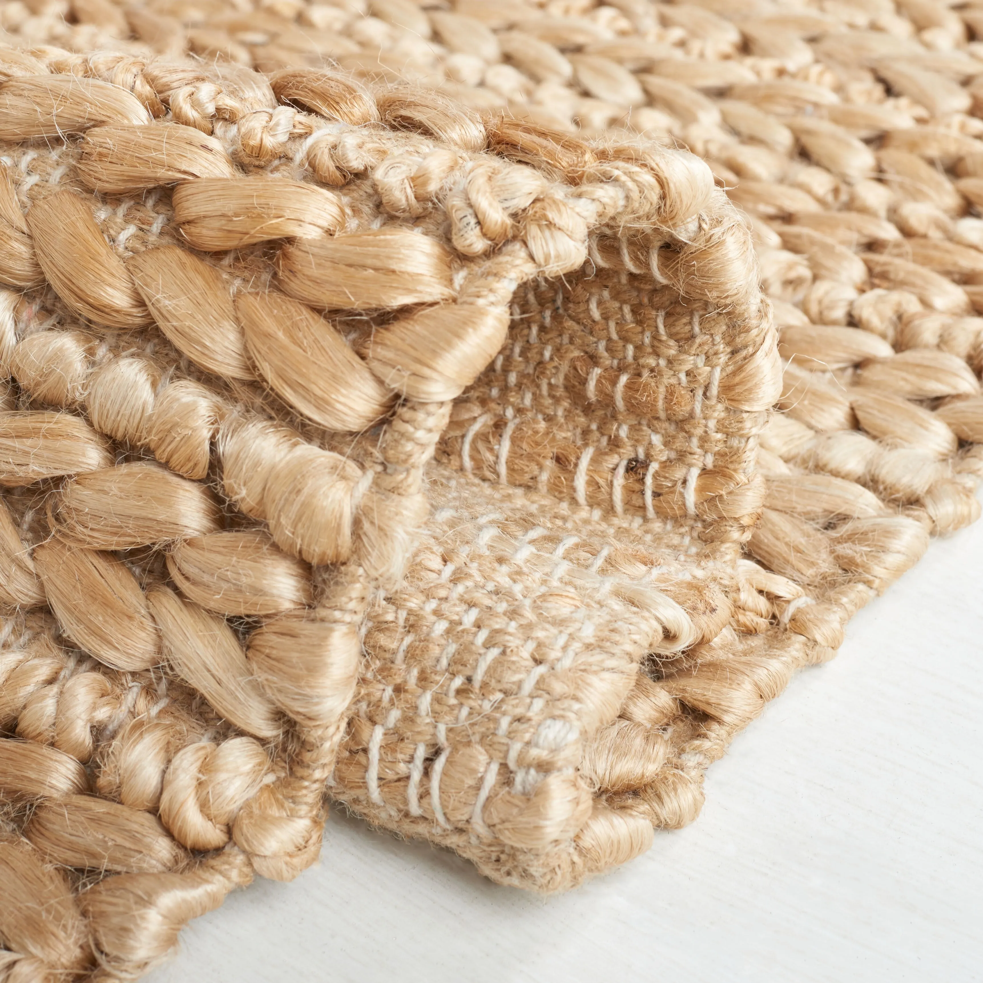 SAFAVIEH Handmade Natural Fiber Carleigh Farmhouse Jute Rug