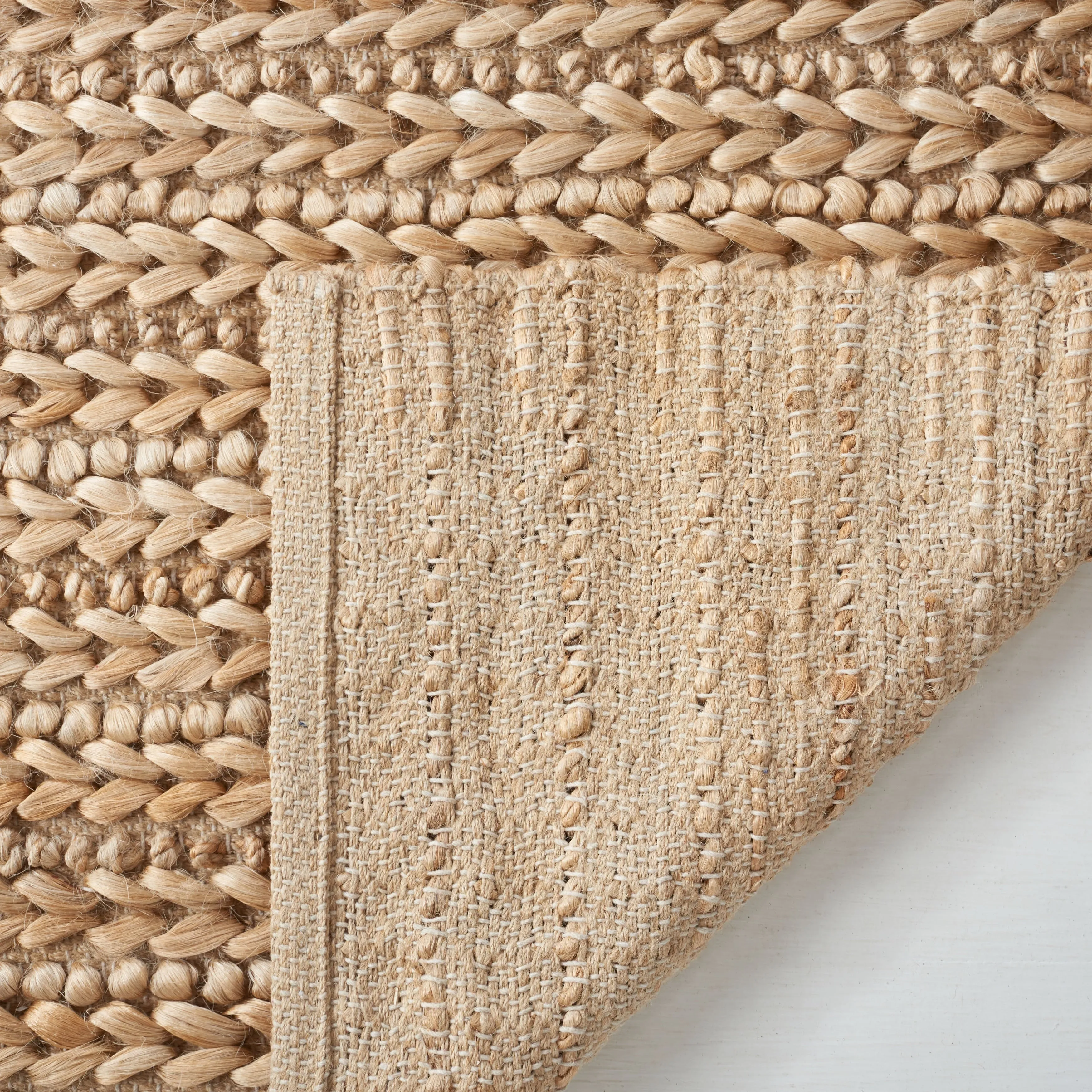 SAFAVIEH Handmade Natural Fiber Carleigh Farmhouse Jute Rug