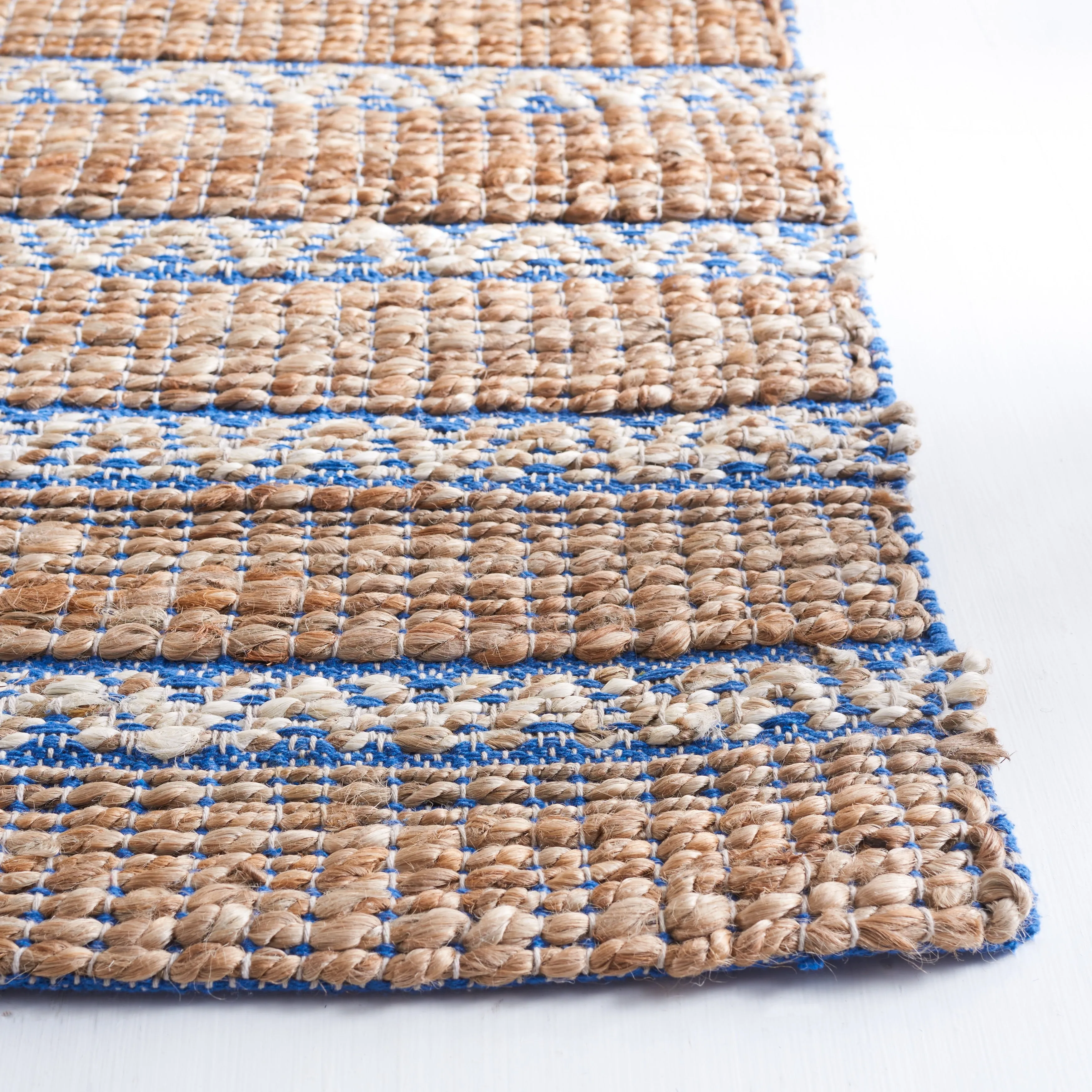 SAFAVIEH Handmade Natural Fiber Carmelina Geometric Seagrass Rug