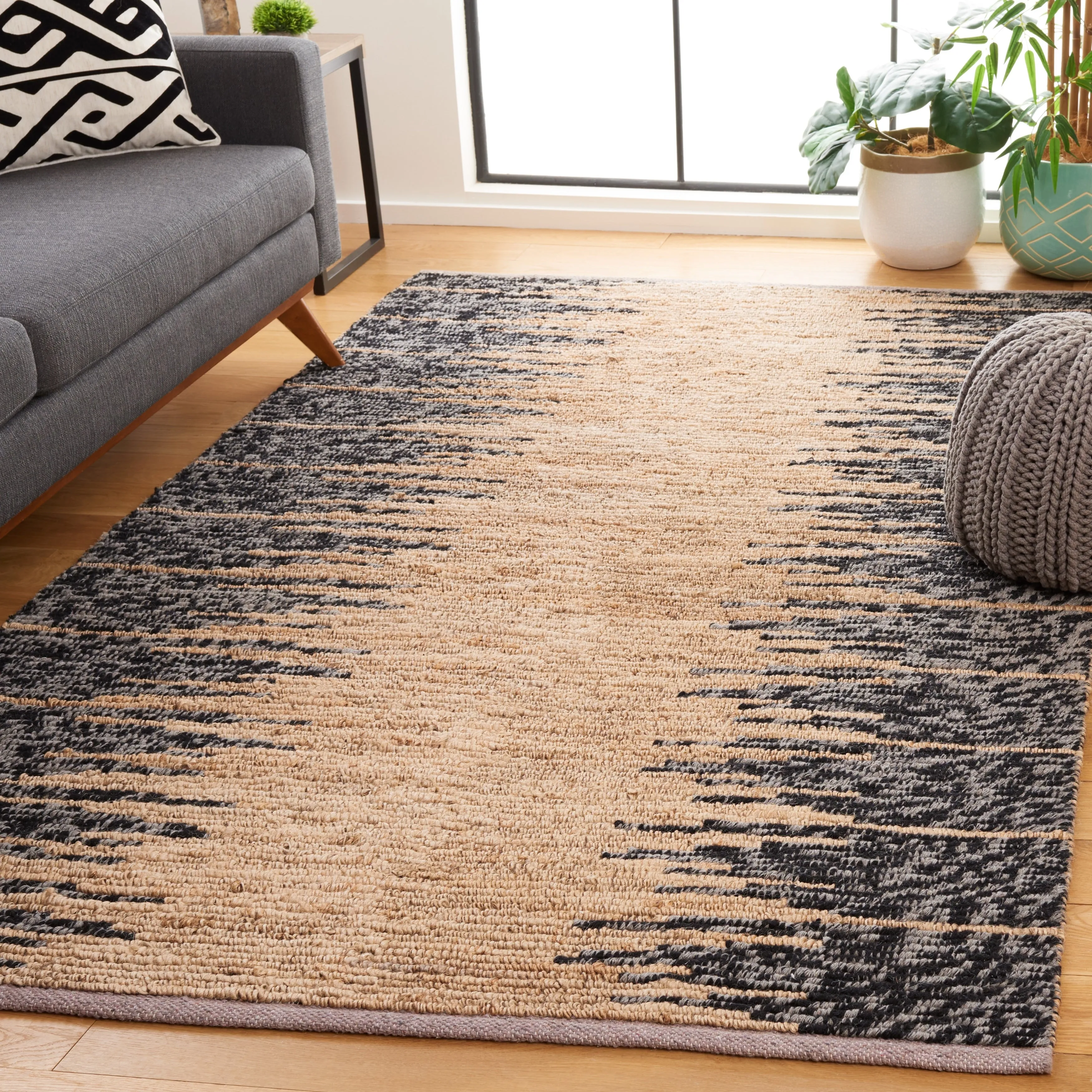 SAFAVIEH Handmade Natural Fiber Eliette Boho Jute & Wool
