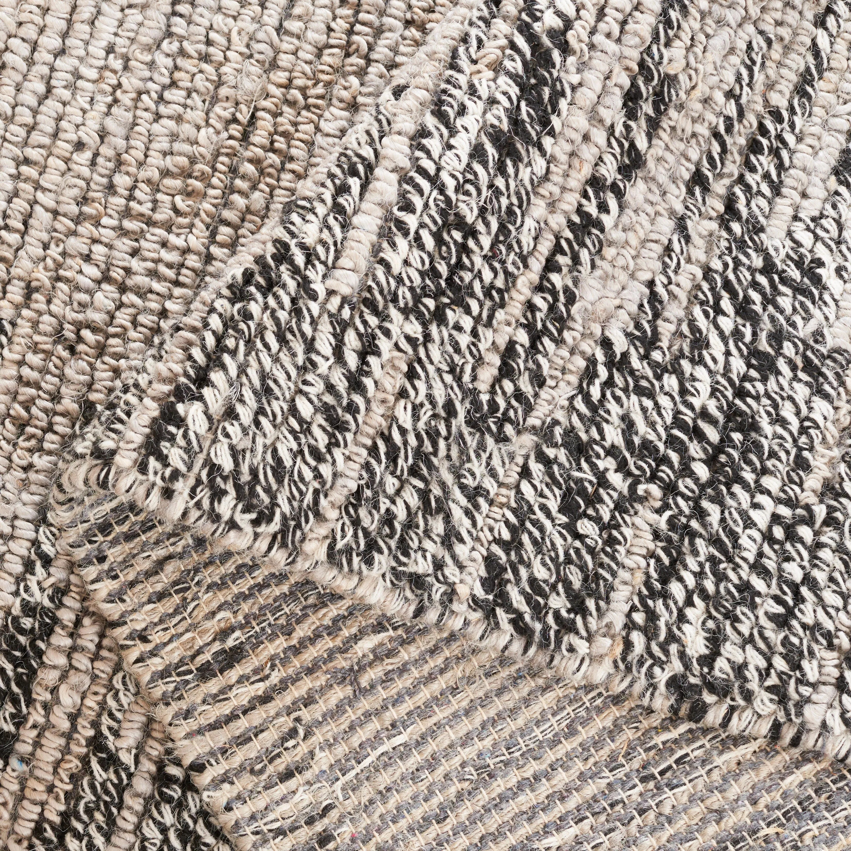SAFAVIEH Handmade Natural Fiber Eliette Boho Jute & Wool