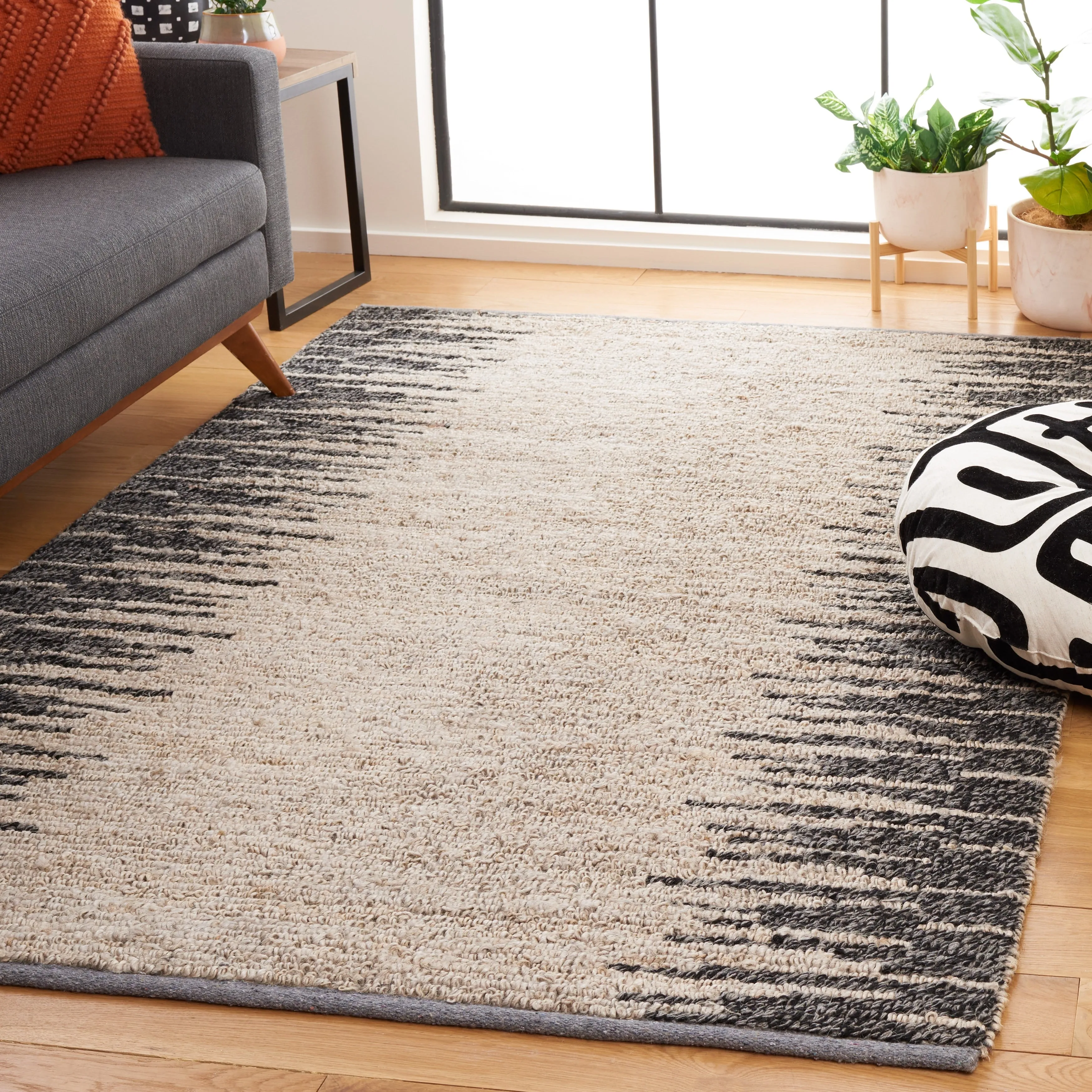 SAFAVIEH Handmade Natural Fiber Eliette Boho Jute & Wool