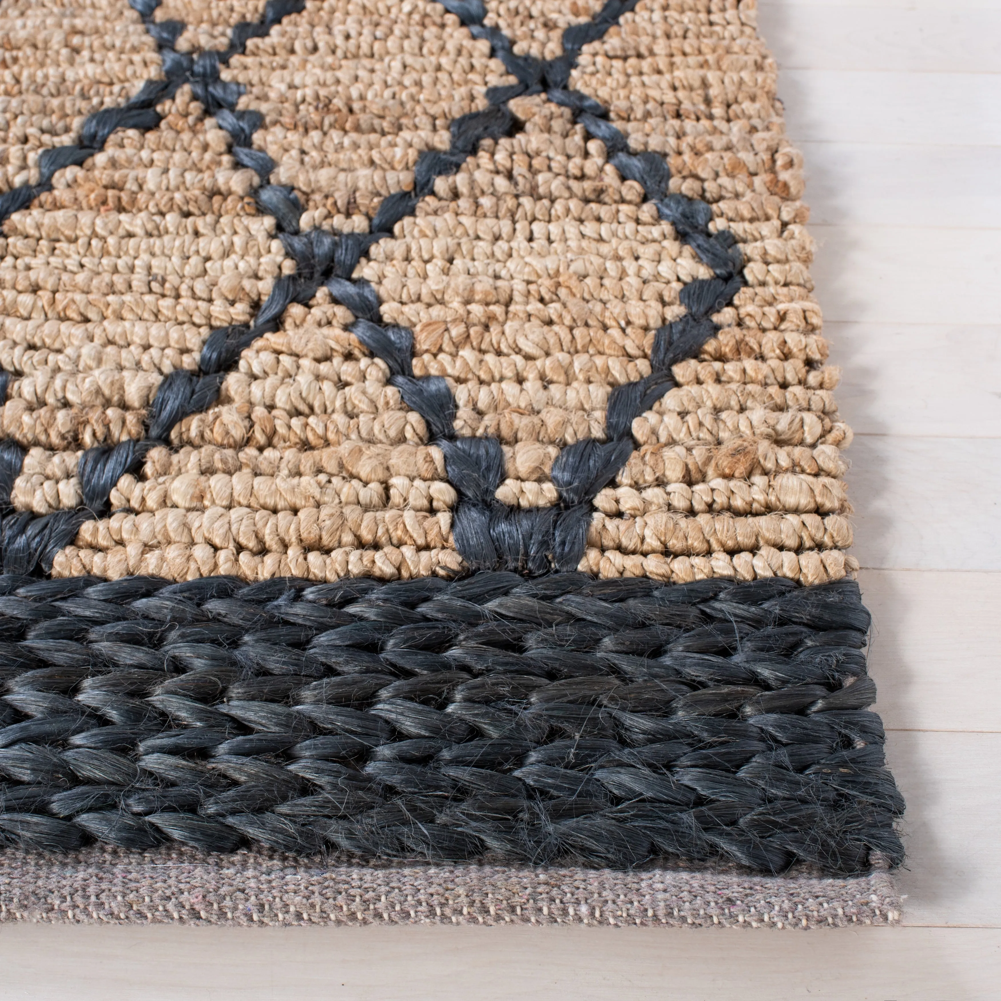 SAFAVIEH Handmade Natural Fiber Foolke Casual Jute Trellis Rug