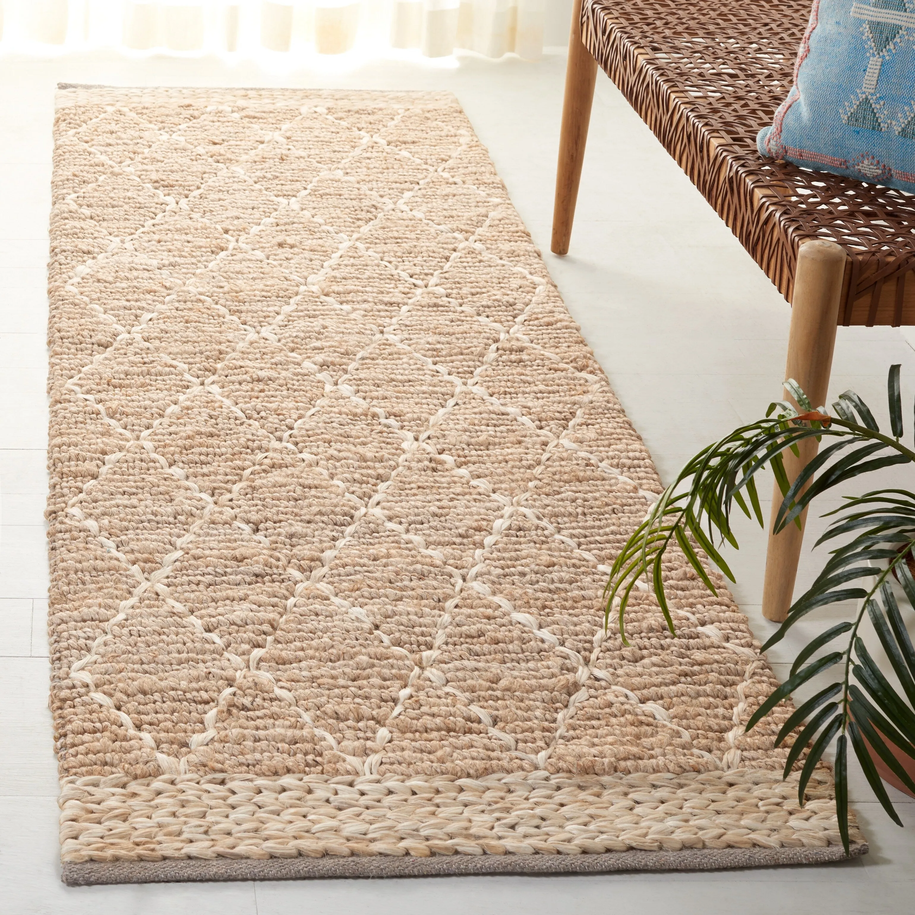 SAFAVIEH Handmade Natural Fiber Foolke Casual Jute Trellis Rug