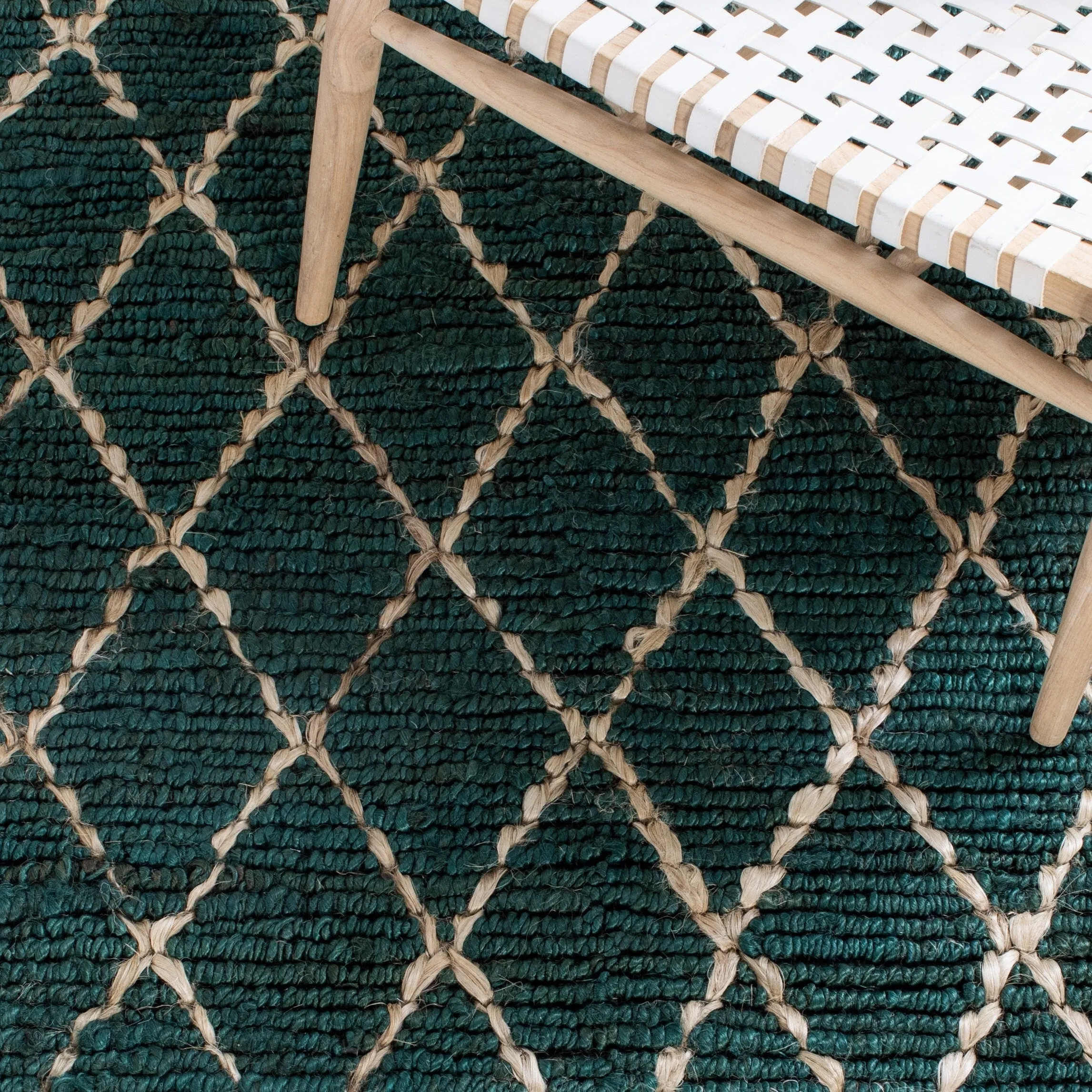 SAFAVIEH Handmade Natural Fiber Foolke Casual Jute Trellis Rug