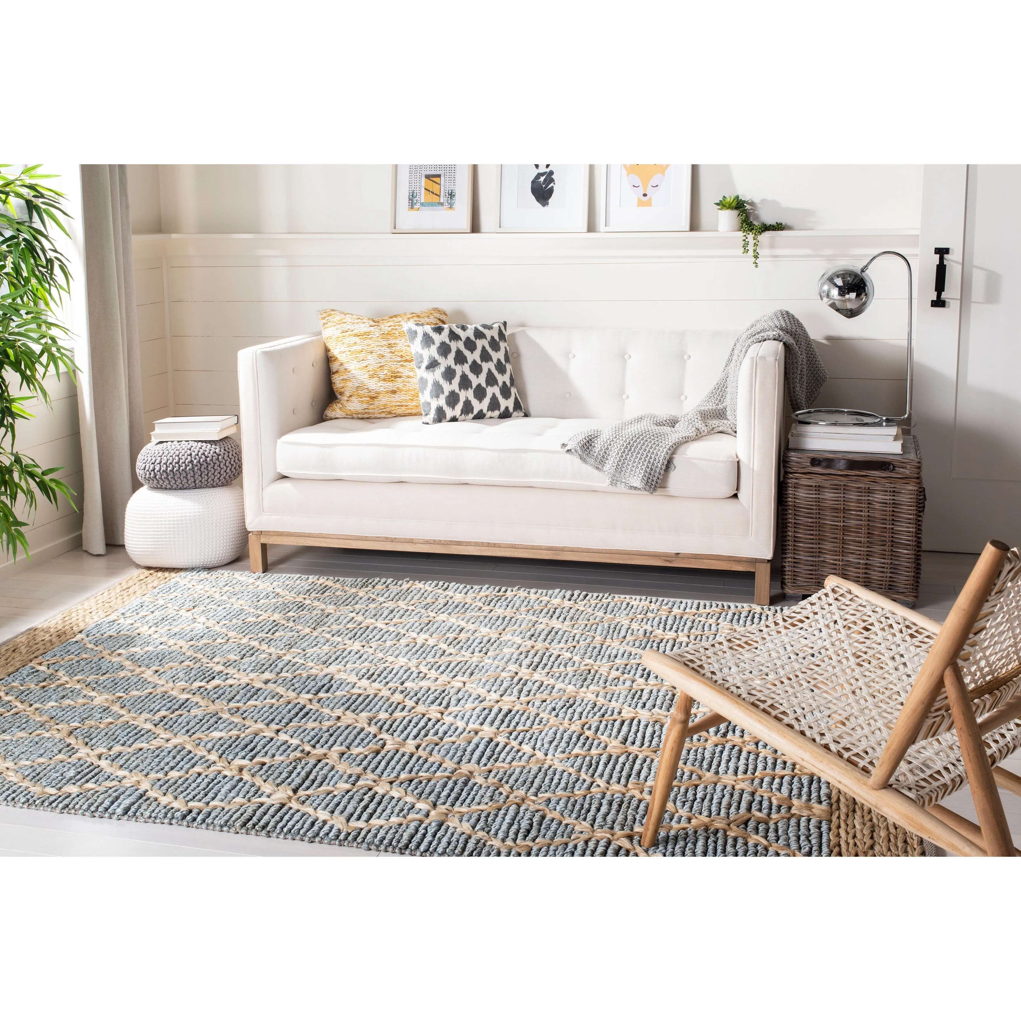 SAFAVIEH Handmade Natural Fiber Foolke Casual Jute Trellis Rug