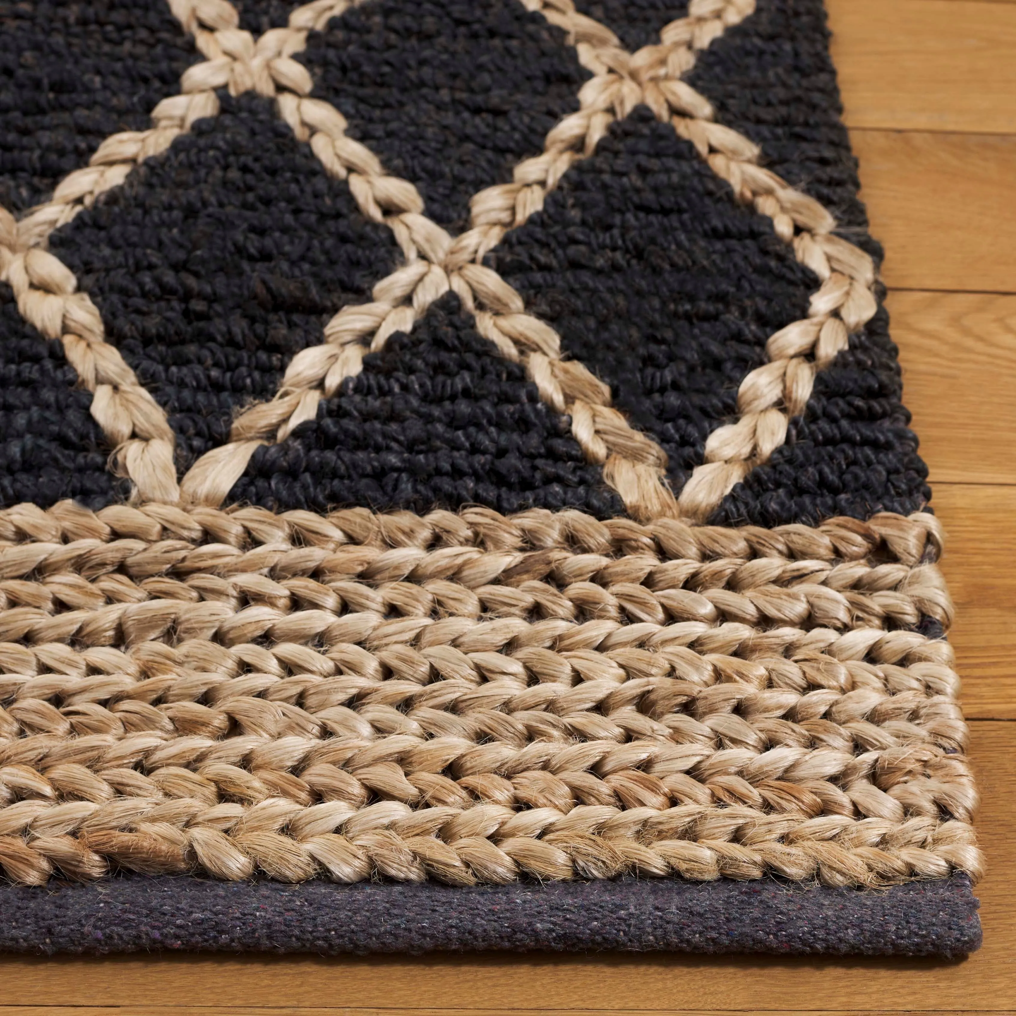SAFAVIEH Handmade Natural Fiber Foolke Casual Jute Trellis Rug