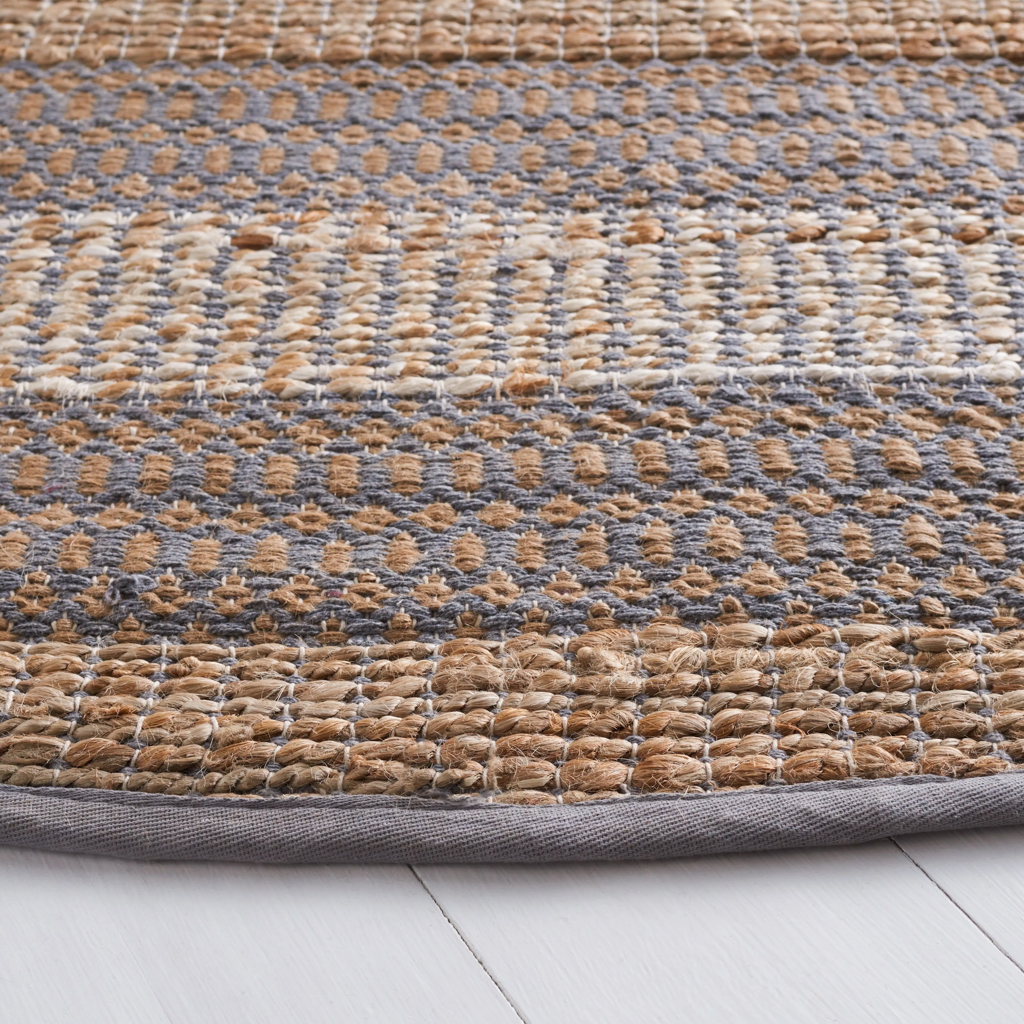 SAFAVIEH Handmade Natural Fiber Galilea Geometric Seagrass Rug