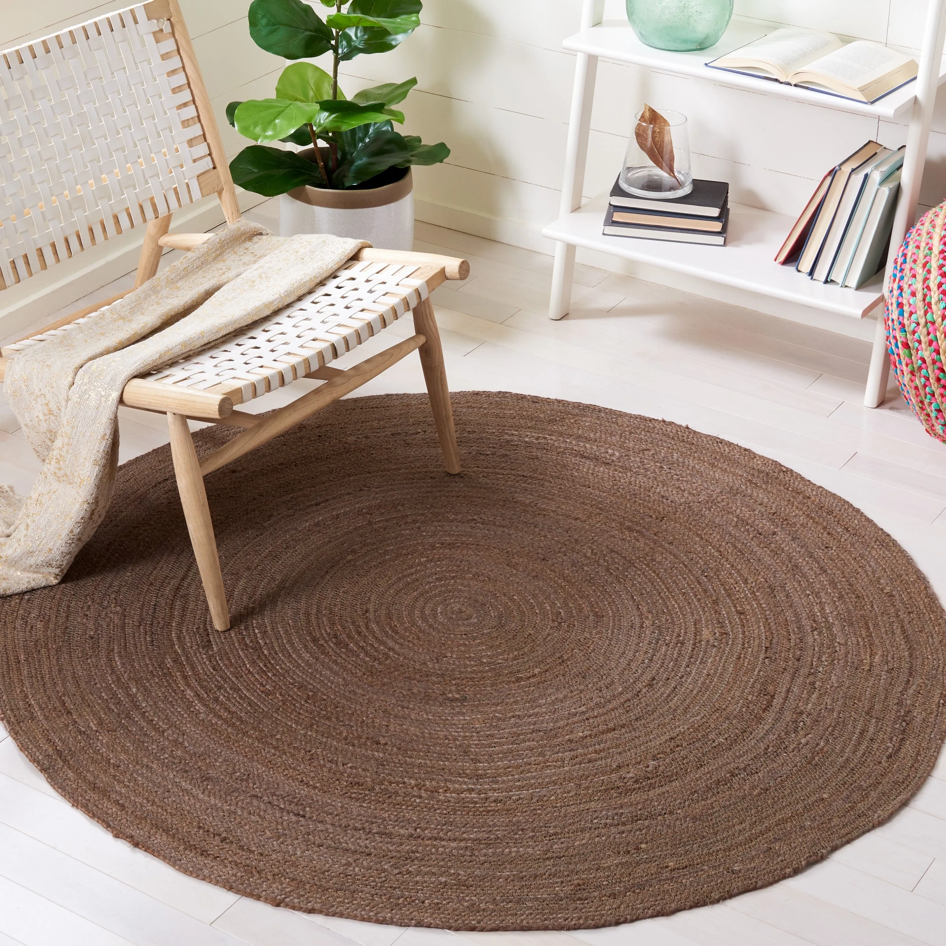 SAFAVIEH Handmade Natural Fiber Linda Casual Jute Rug