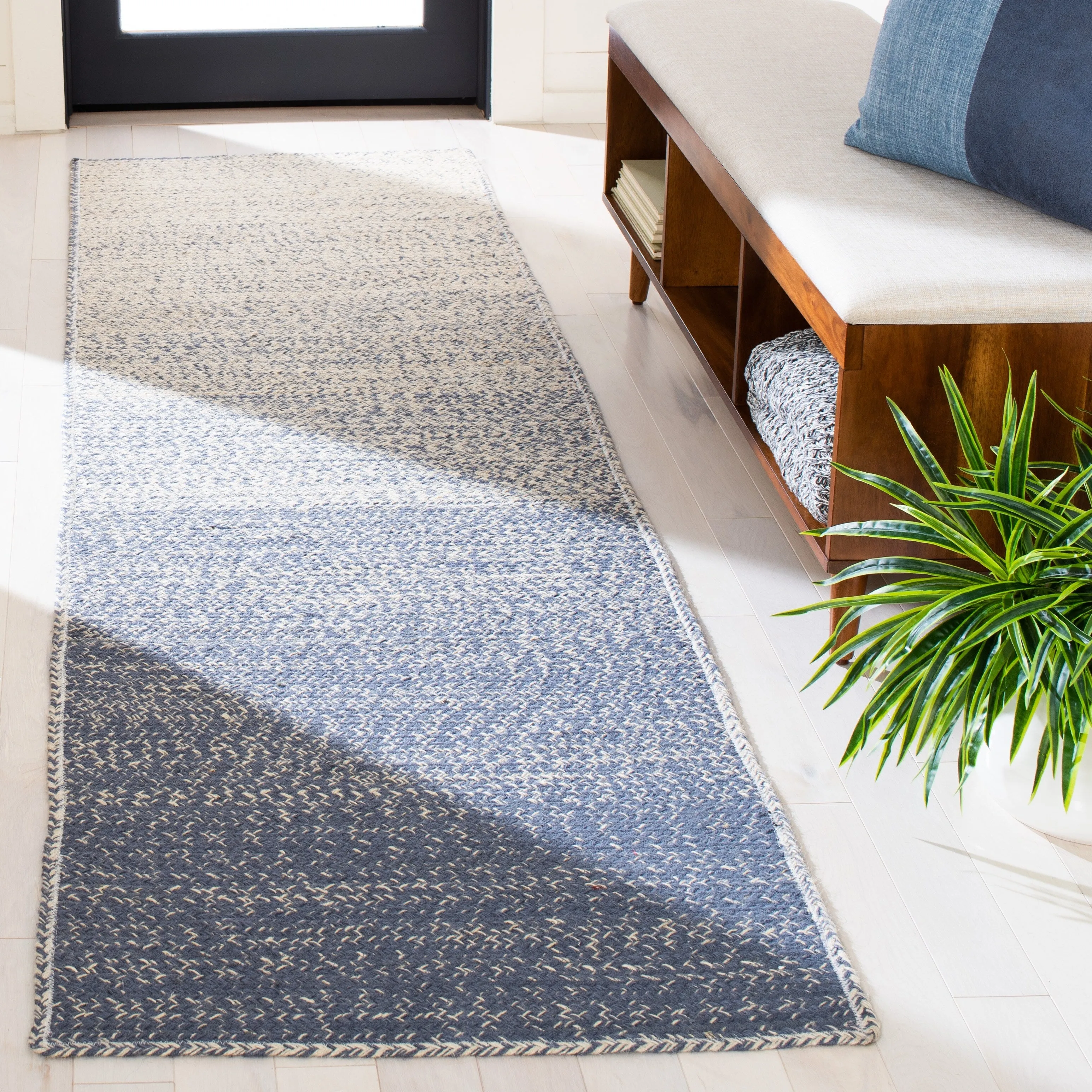 SAFAVIEH Handmade Natural Fiber Sambula Ombre Jute Rug