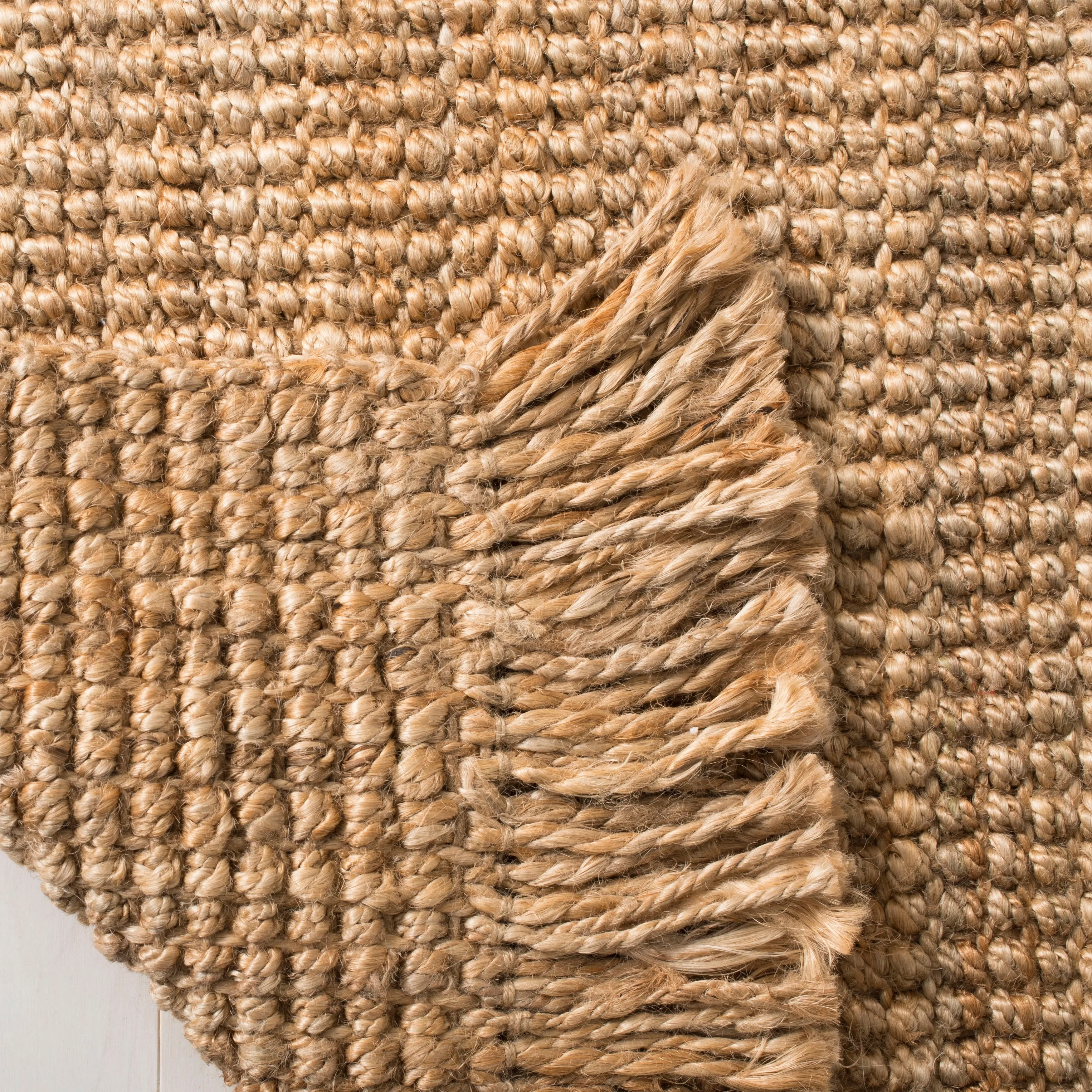 SAFAVIEH Handmade Natural Fiber Sidse Casual Solid Jute Rug