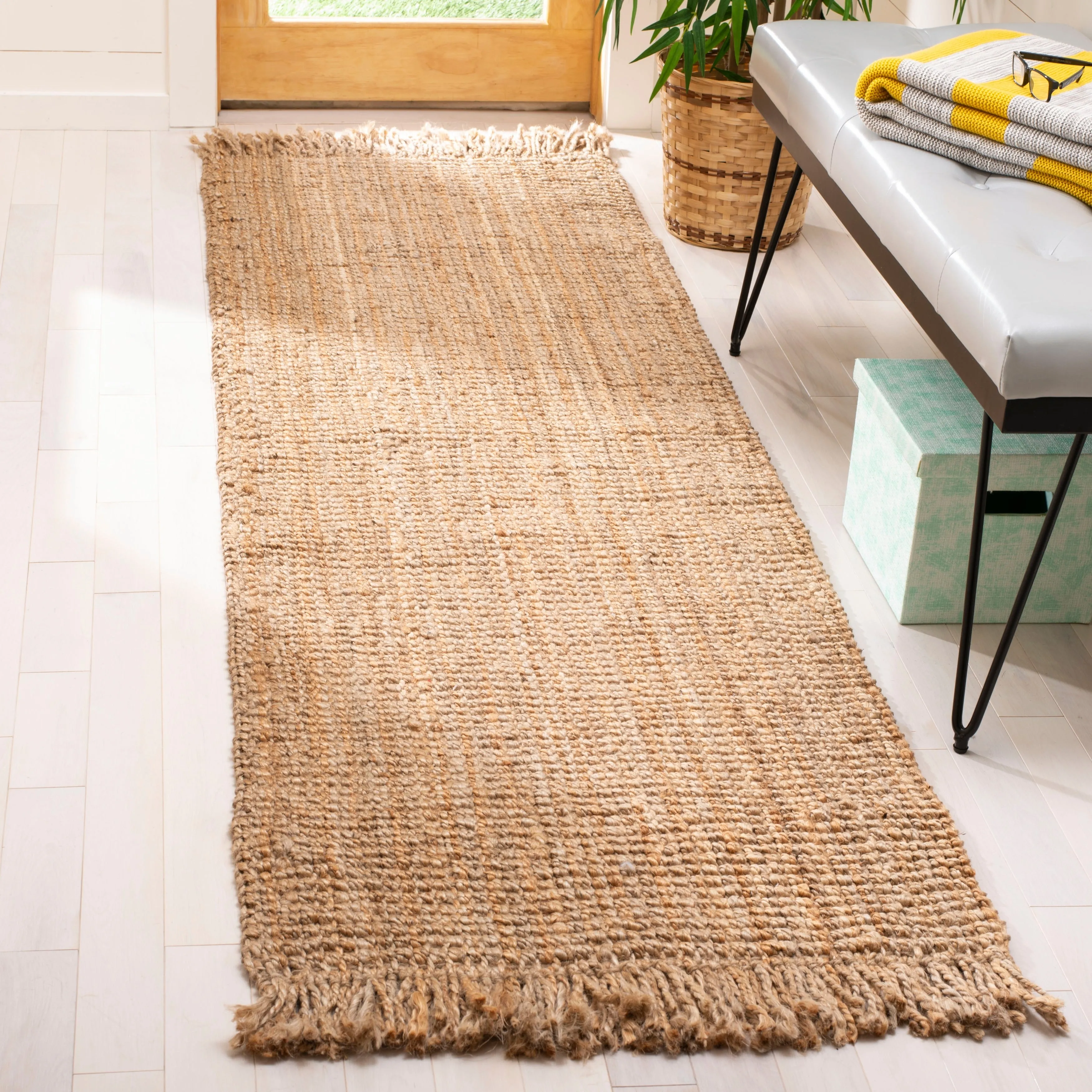 SAFAVIEH Handmade Natural Fiber Sidse Casual Solid Jute Rug