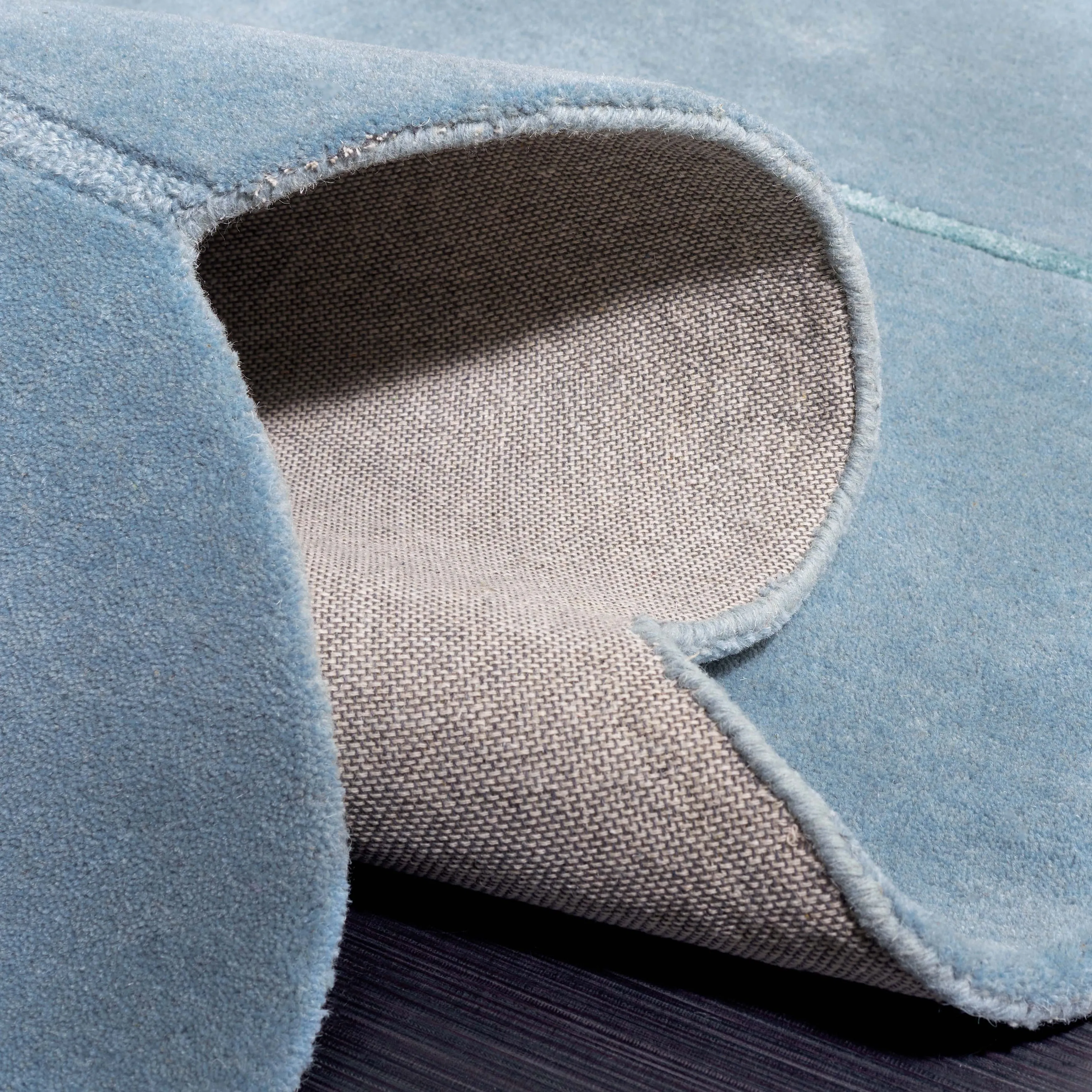 SAFAVIEH Handmade Novelty Iciar Wool Rug