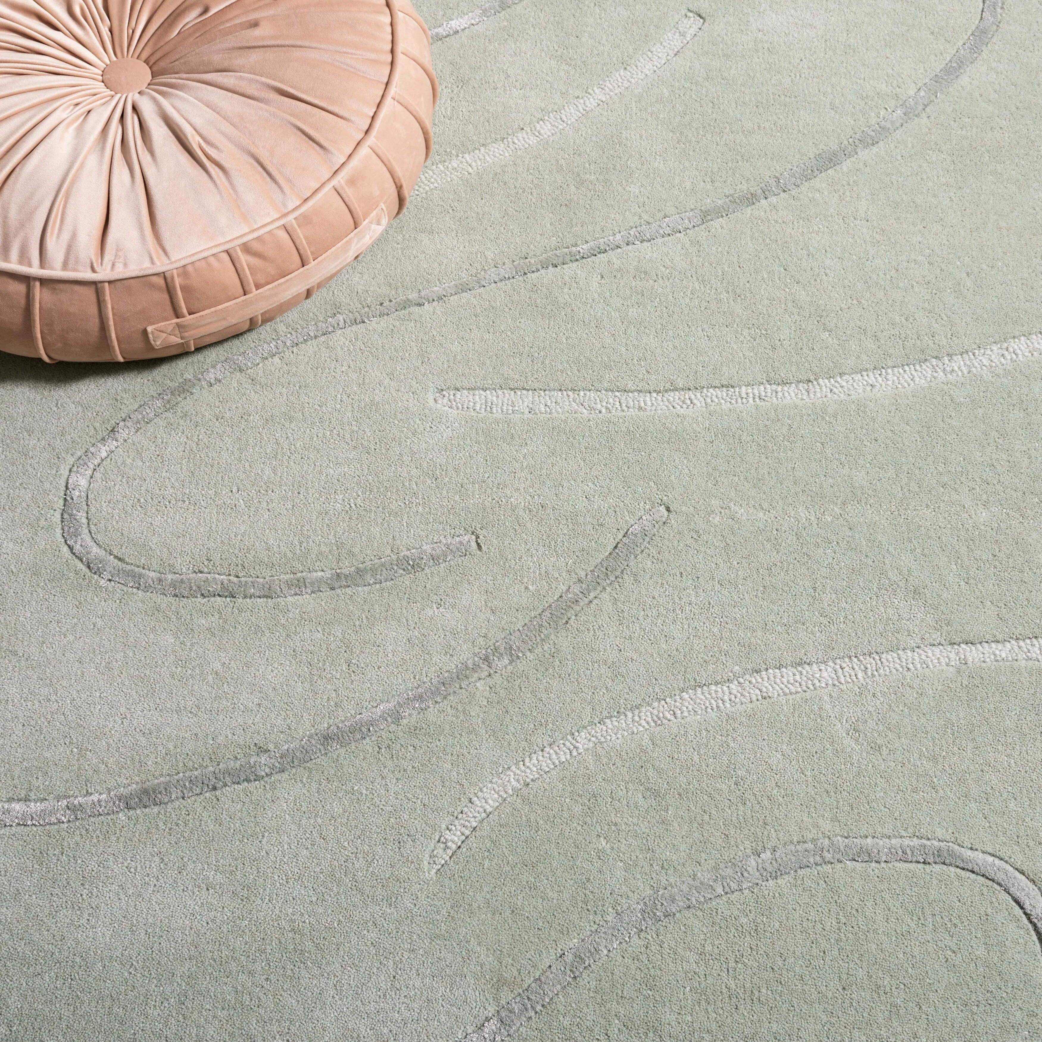 SAFAVIEH Handmade Novelty Iciar Wool Rug