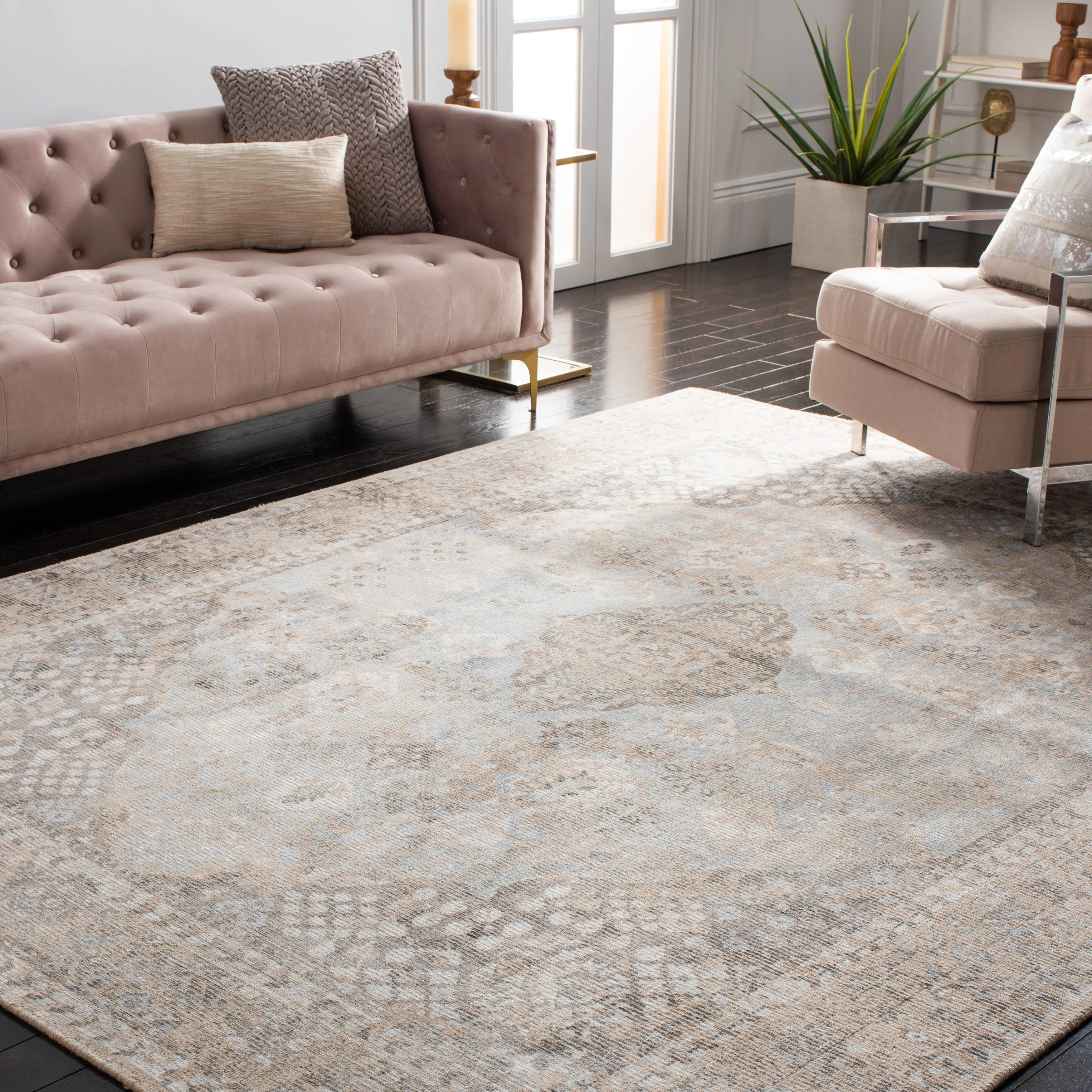 SAFAVIEH Handmade Restoration Vintage Raita Wool & Viscose Wool
