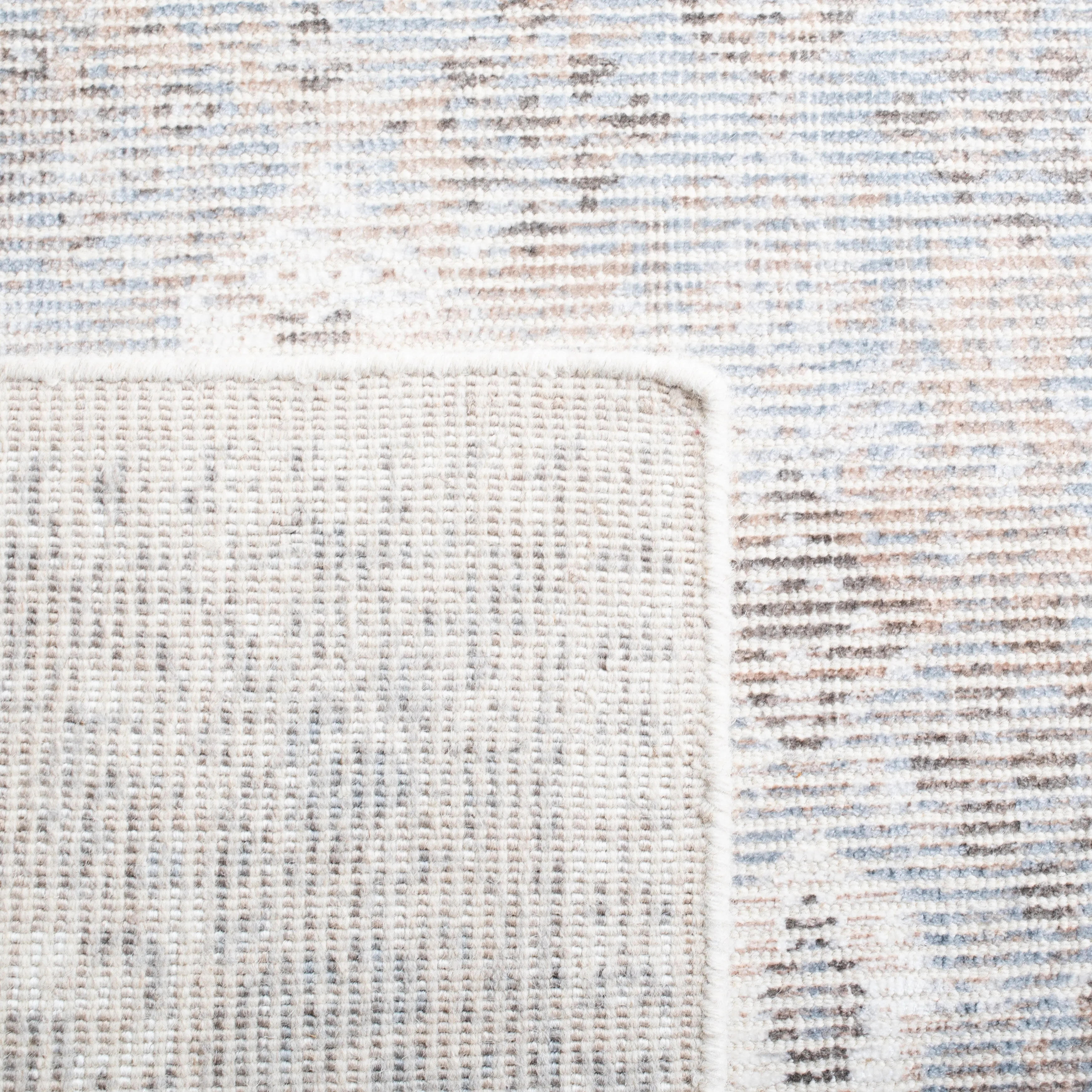 SAFAVIEH Handmade Restoration Vintage Raita Wool & Viscose Wool