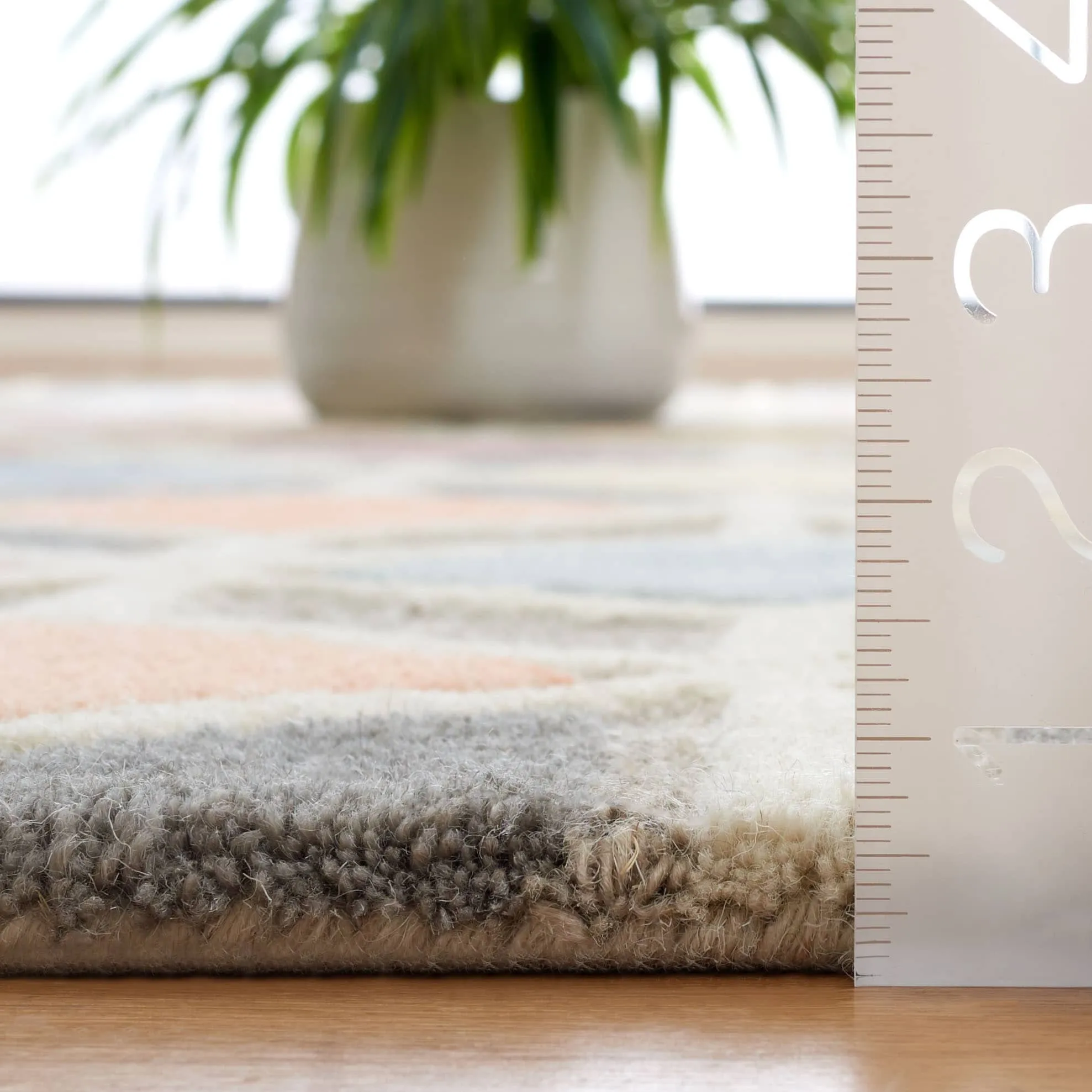 SAFAVIEH Handmade Rodeo Drive Alexys Mid-Century Modern Wool Rug
