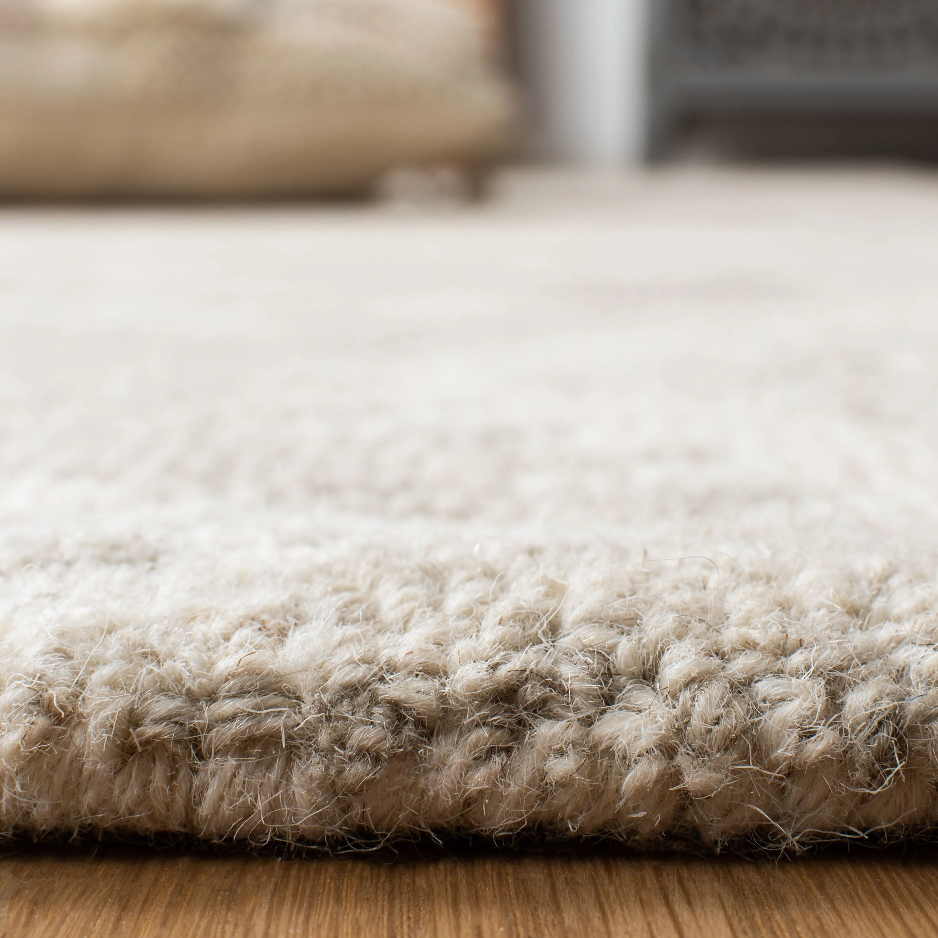 SAFAVIEH Handmade Snowflake Micro-loop Modern Wool Area Rug