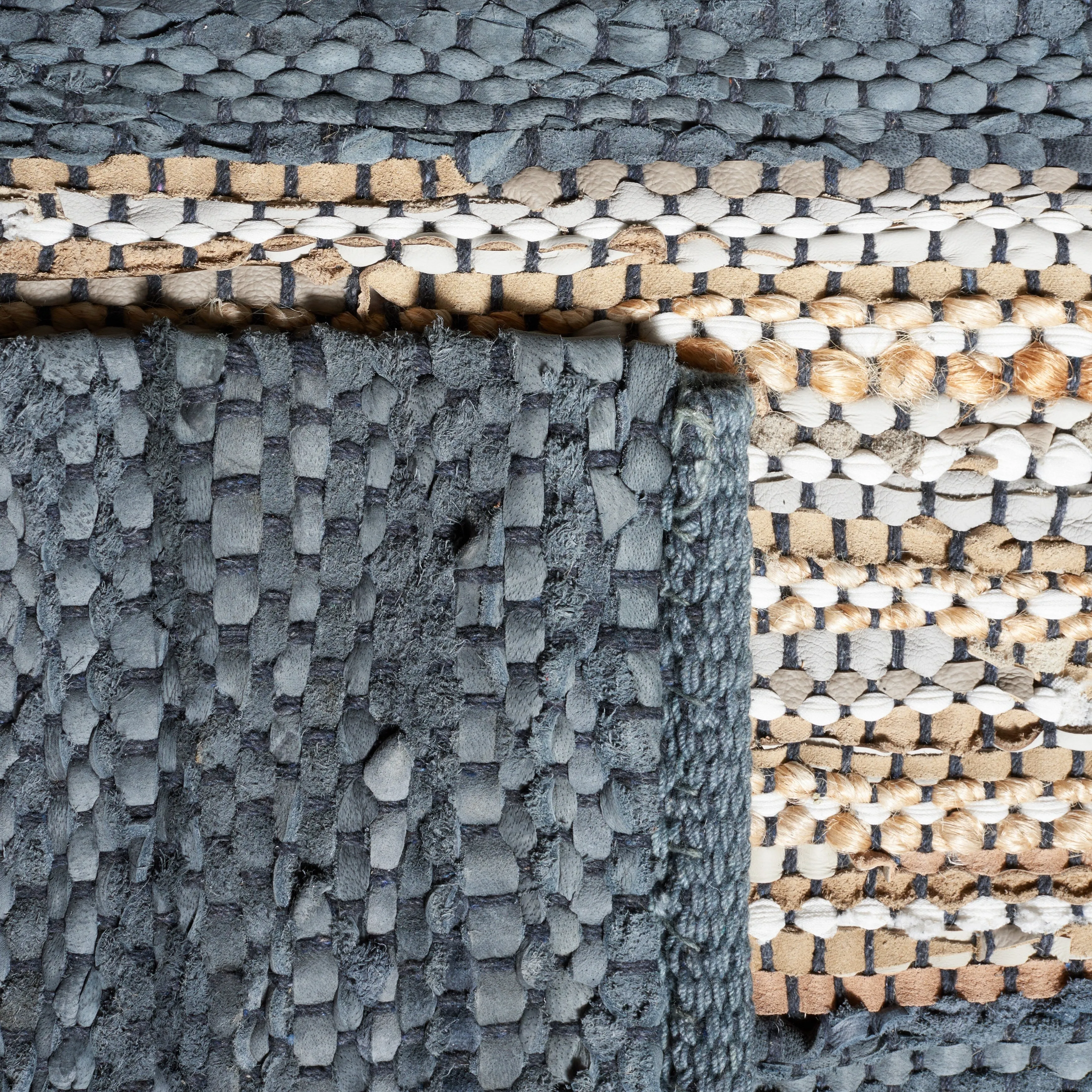 SAFAVIEH Handmade Vintage Leather Meghan Modern & Contemporary Leather