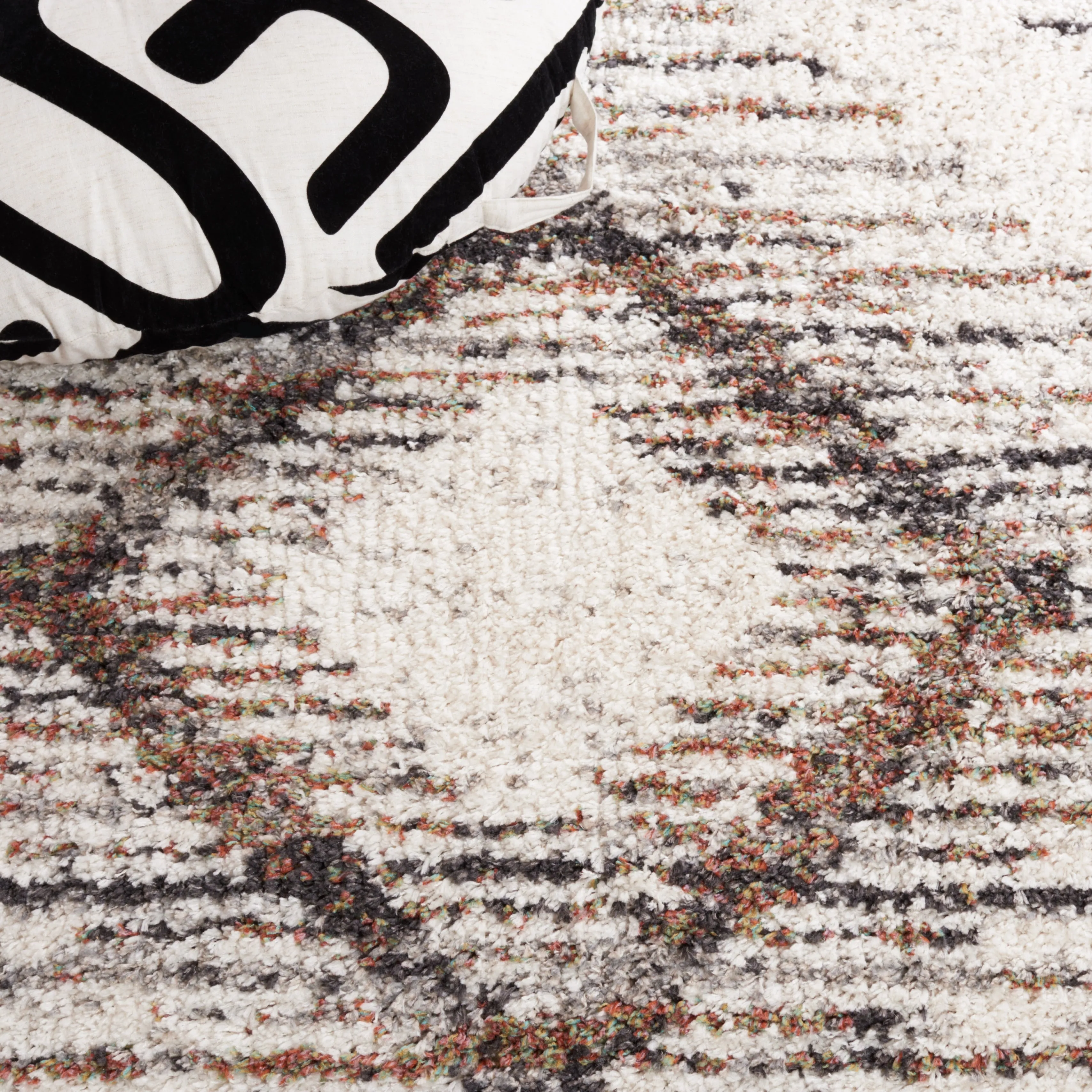 SAFAVIEH Jericho Shag Kendra Boho 1.2-inch Thick Rug