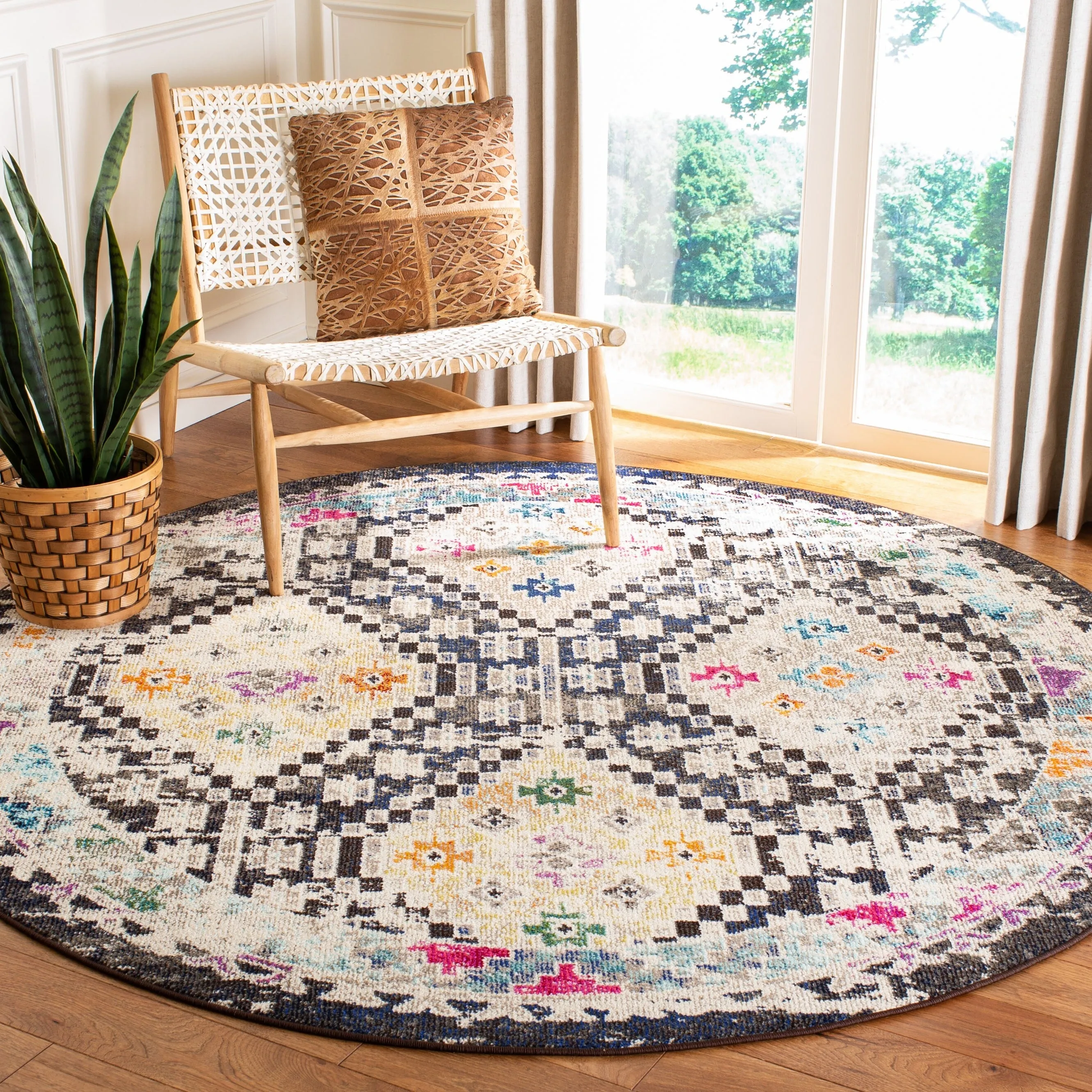 SAFAVIEH. Madison Hortensia Boho Diamond Distressed Rug