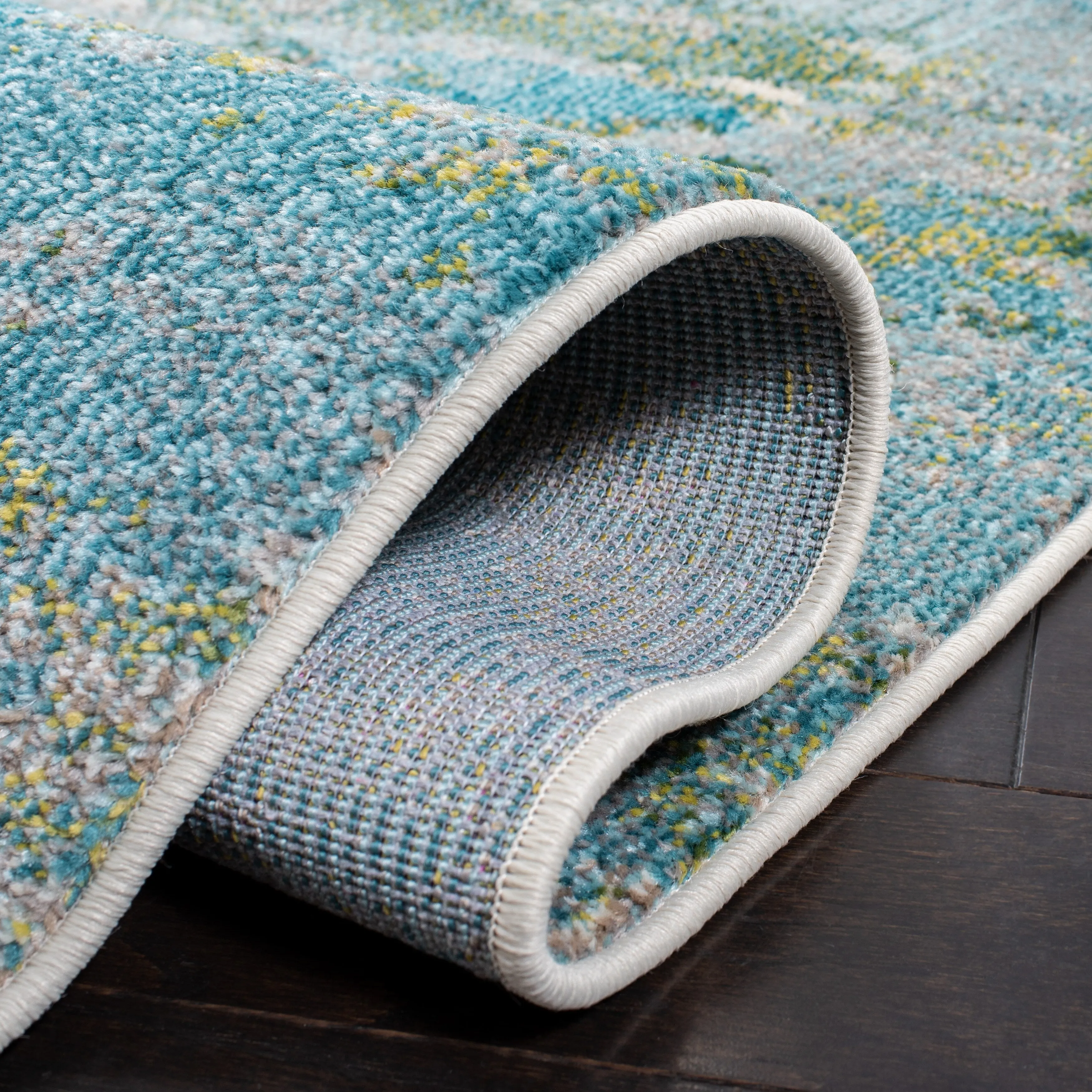SAFAVIEH Madison Lawanda Modern Abstract Rug
